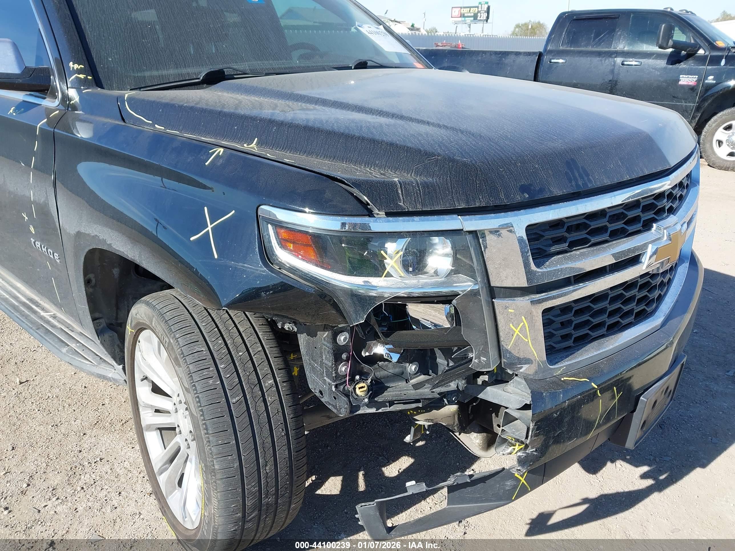 CHEVROLET TAHOE image 6