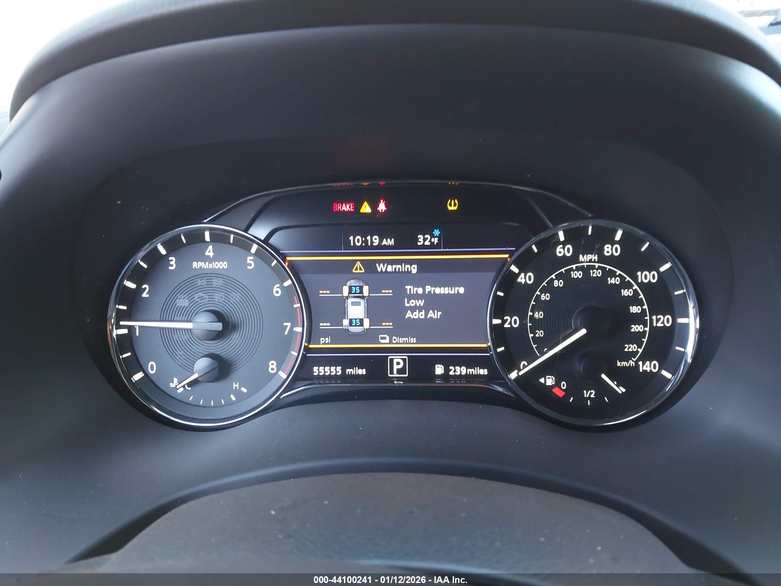 INFINITI QX80 image 7