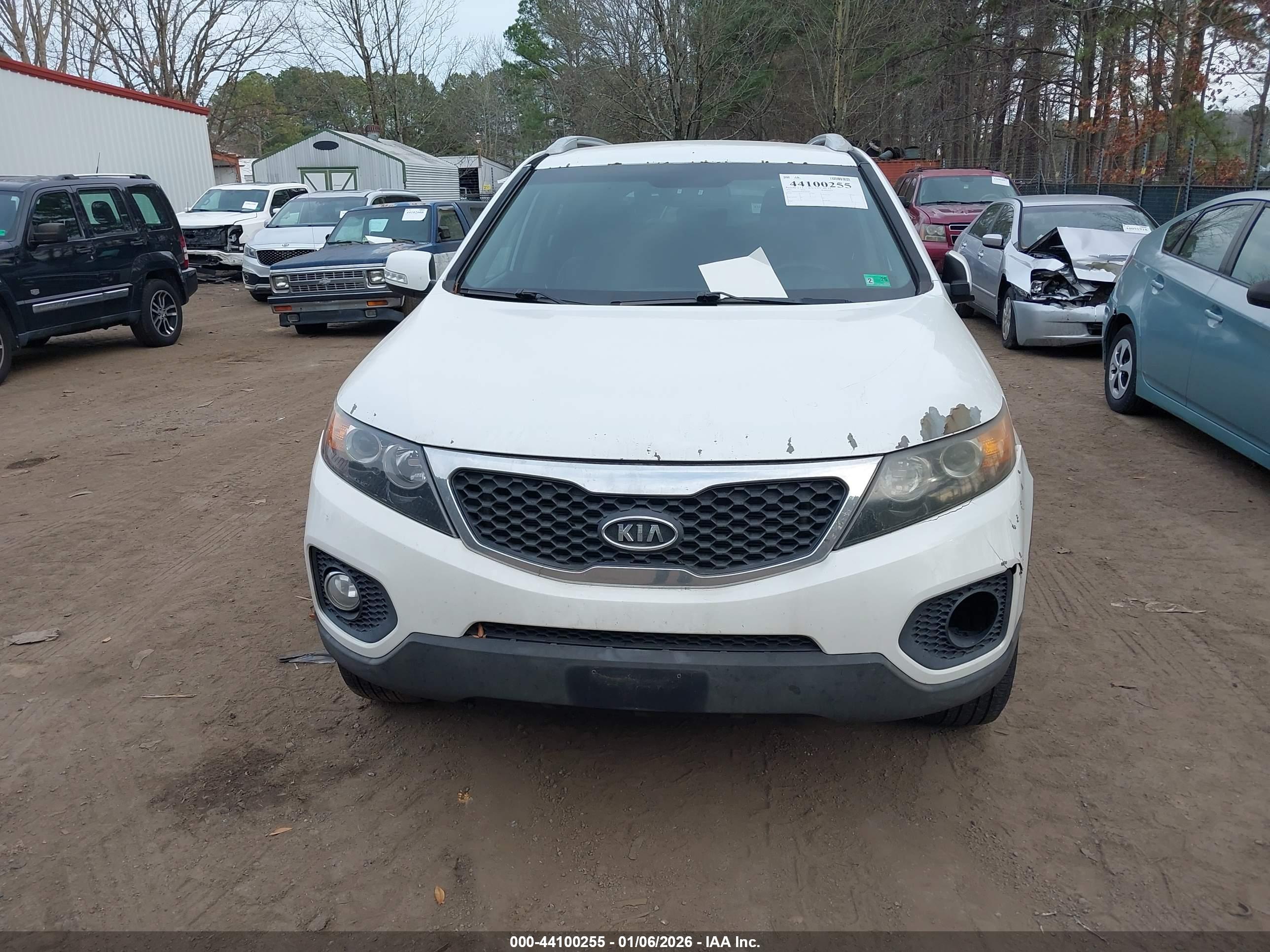 KIA SORENTO image 6