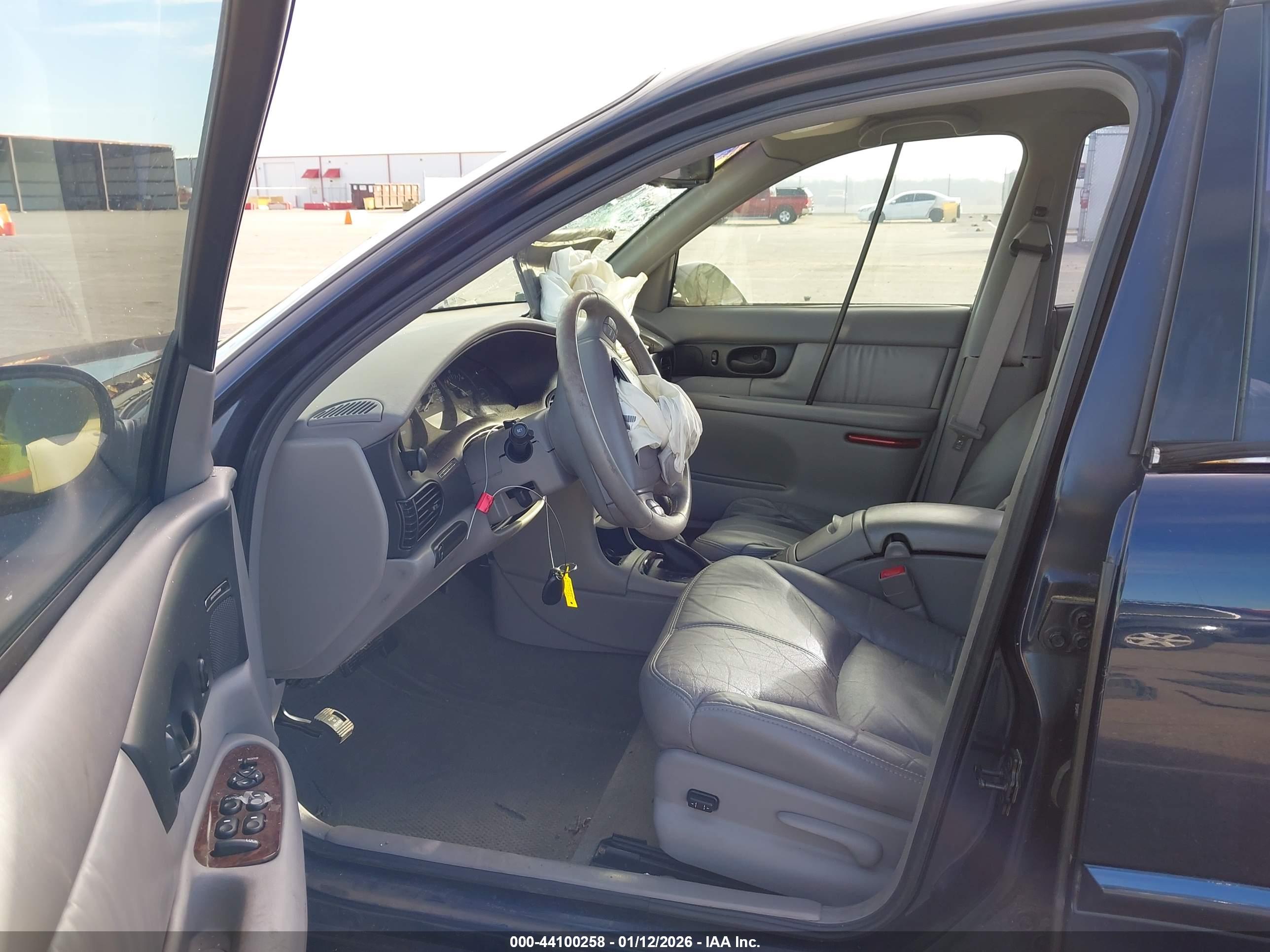 BUICK REGAL image 5