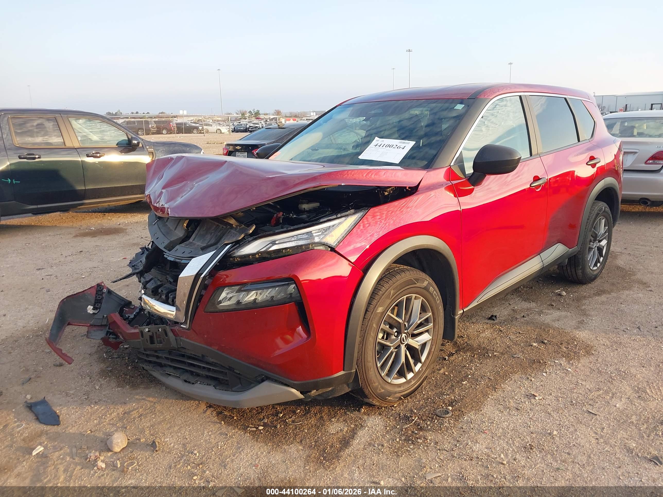 NISSAN ROGUE image 6