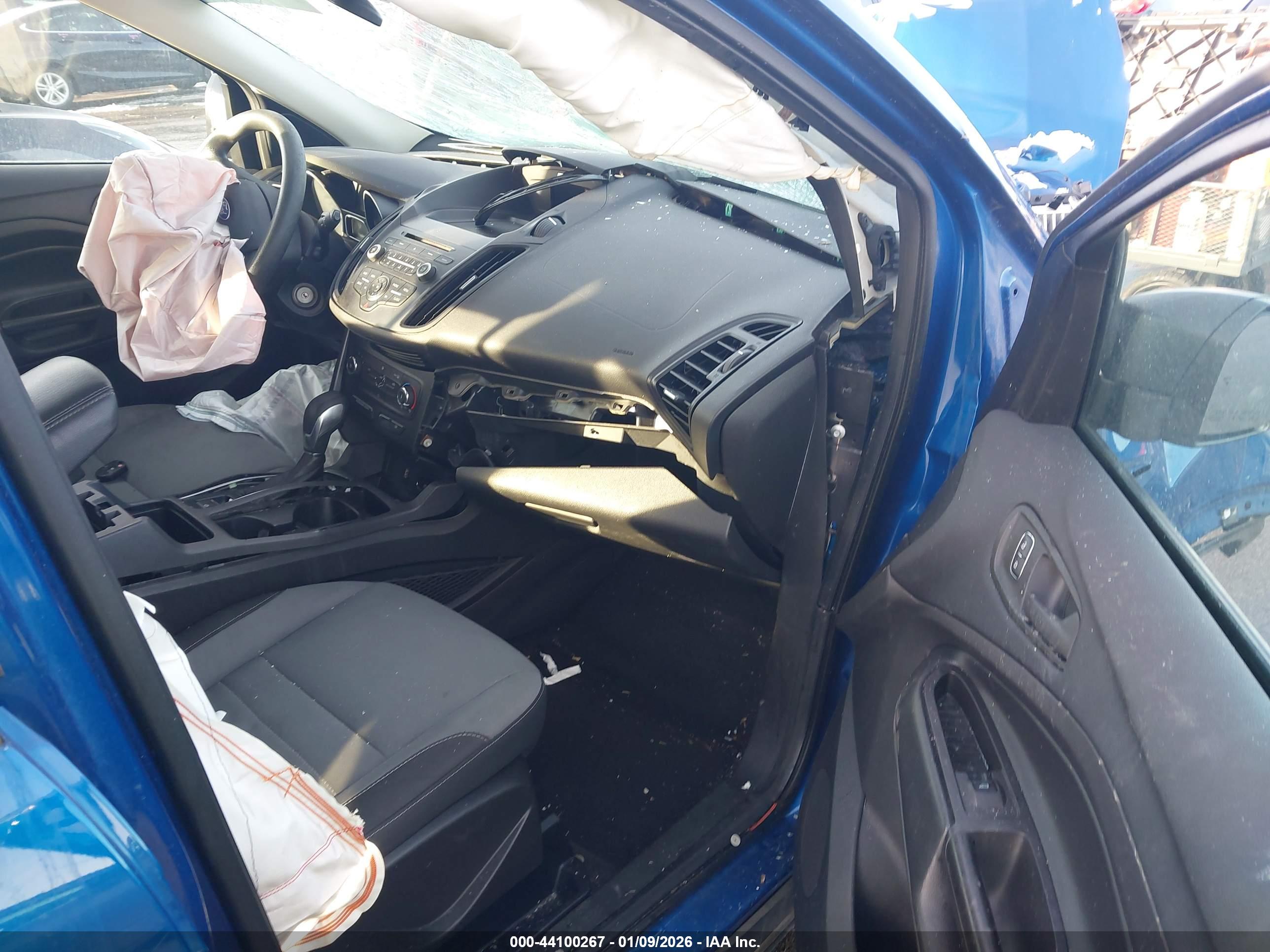FORD ESCAPE image 5