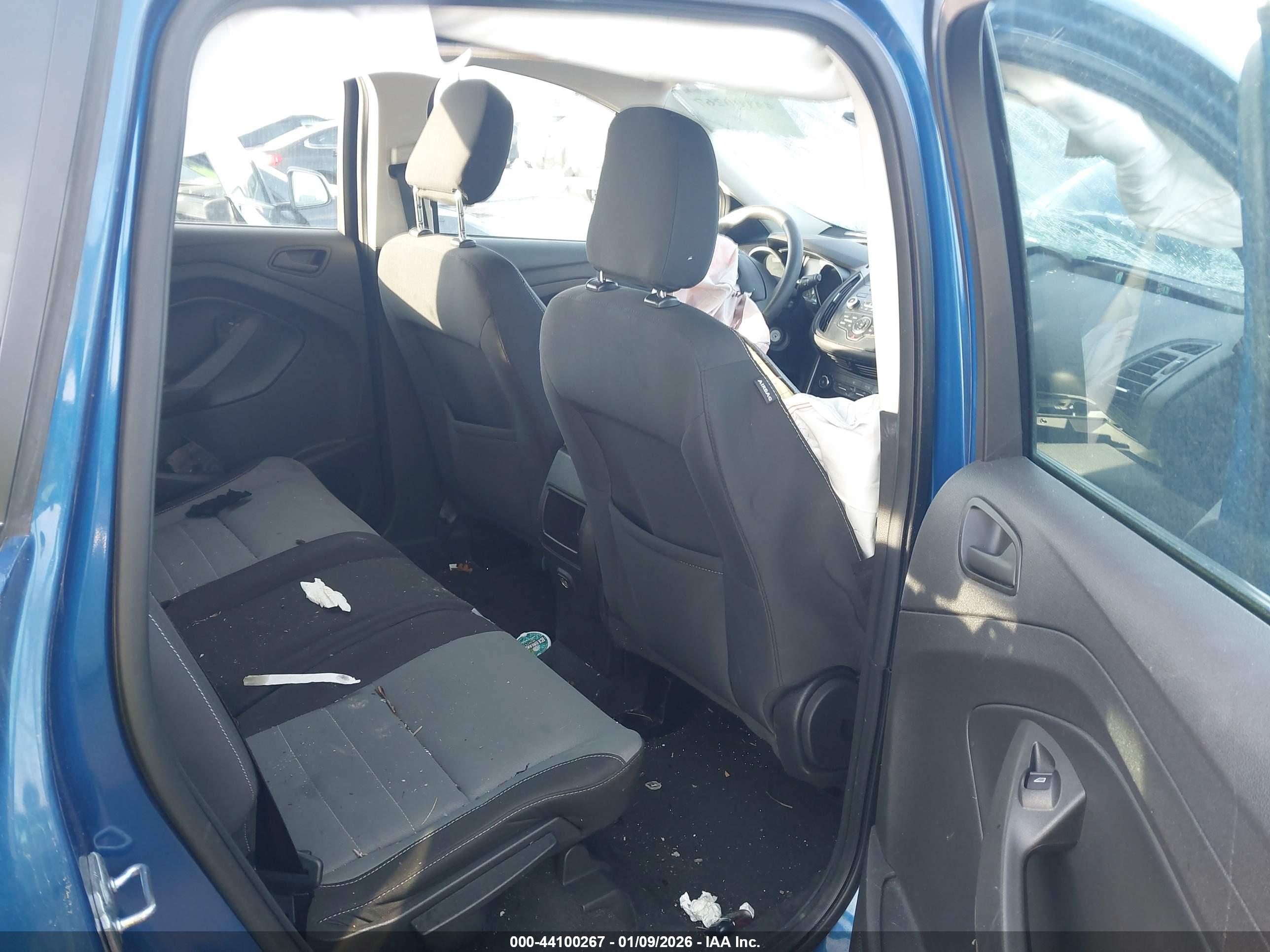 FORD ESCAPE image 8