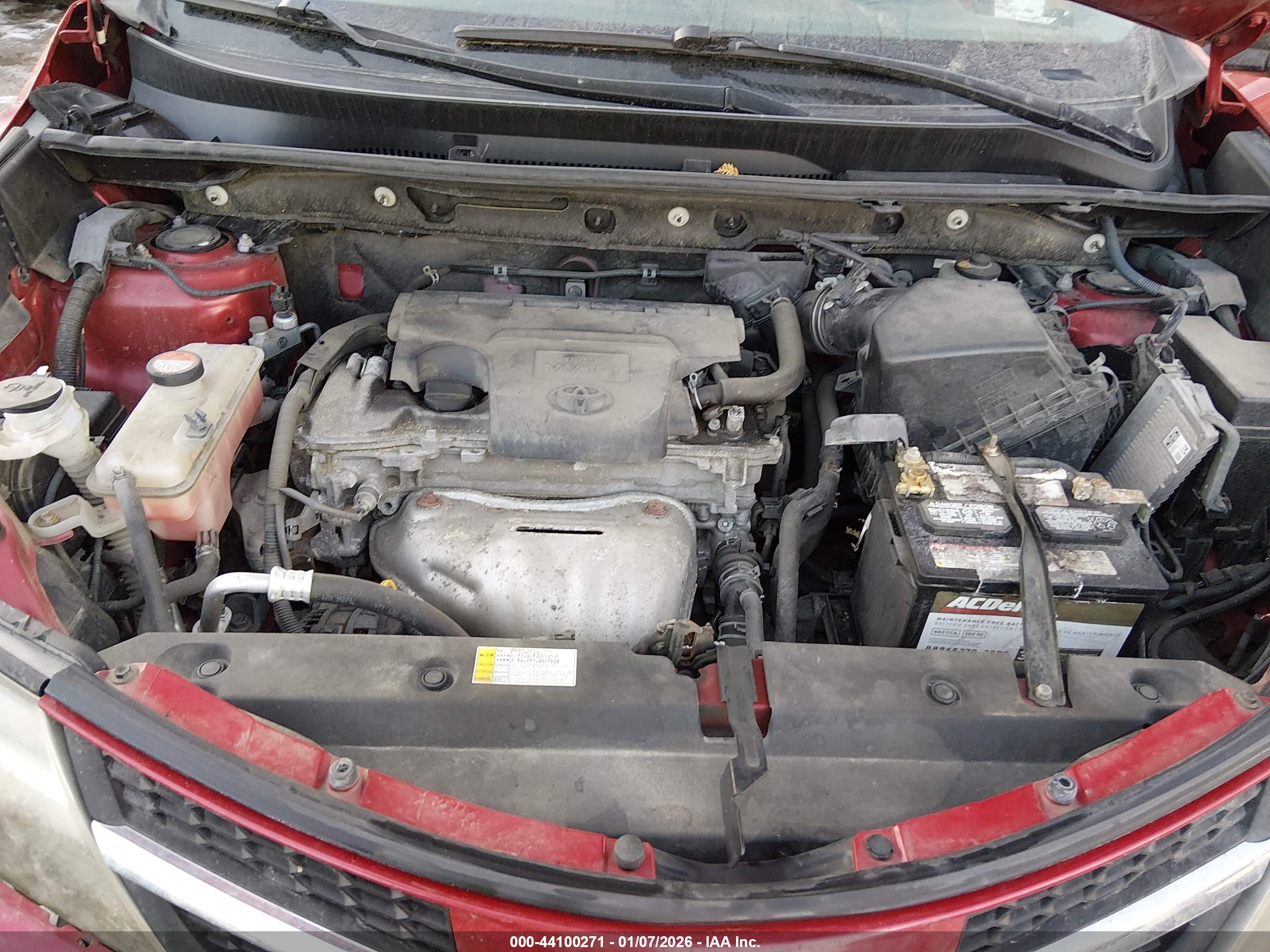 TOYOTA RAV4 image 10