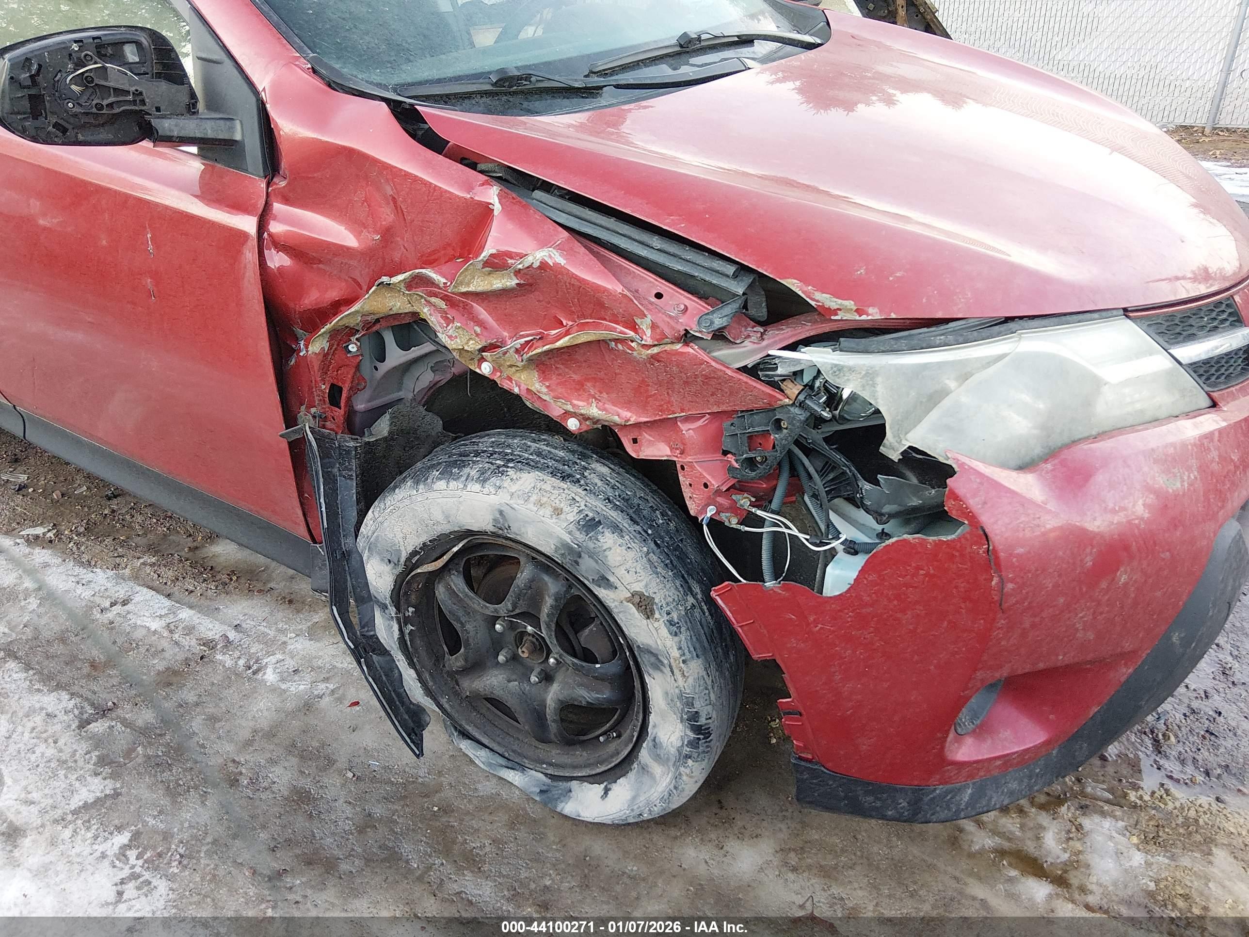 TOYOTA RAV4 image 6