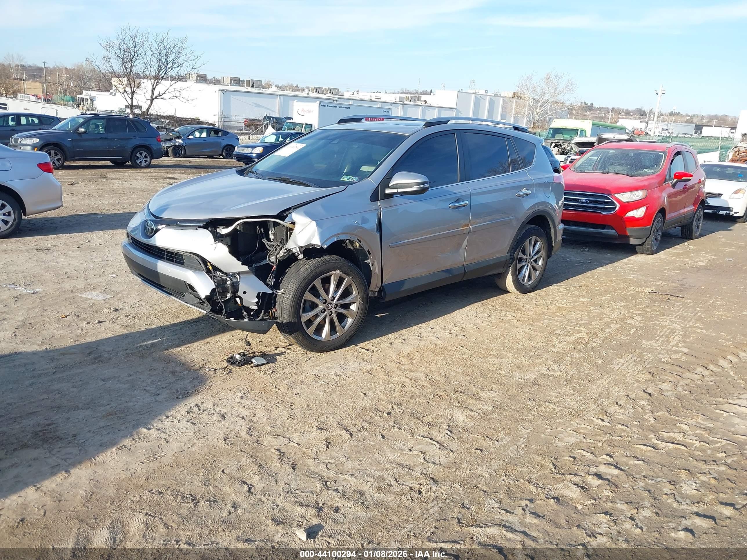 TOYOTA RAV4 image 2