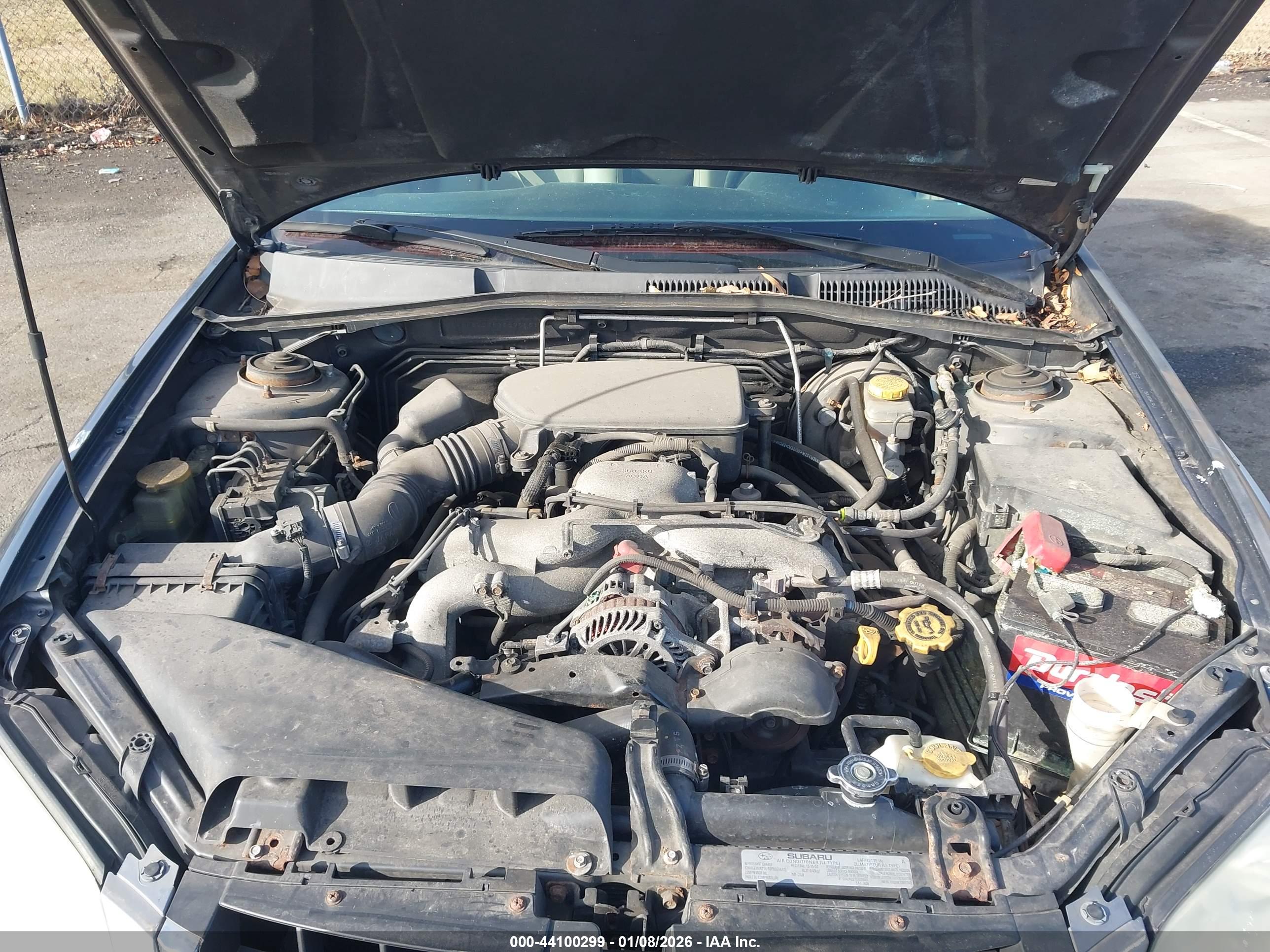 SUBARU OUTBACK image 10