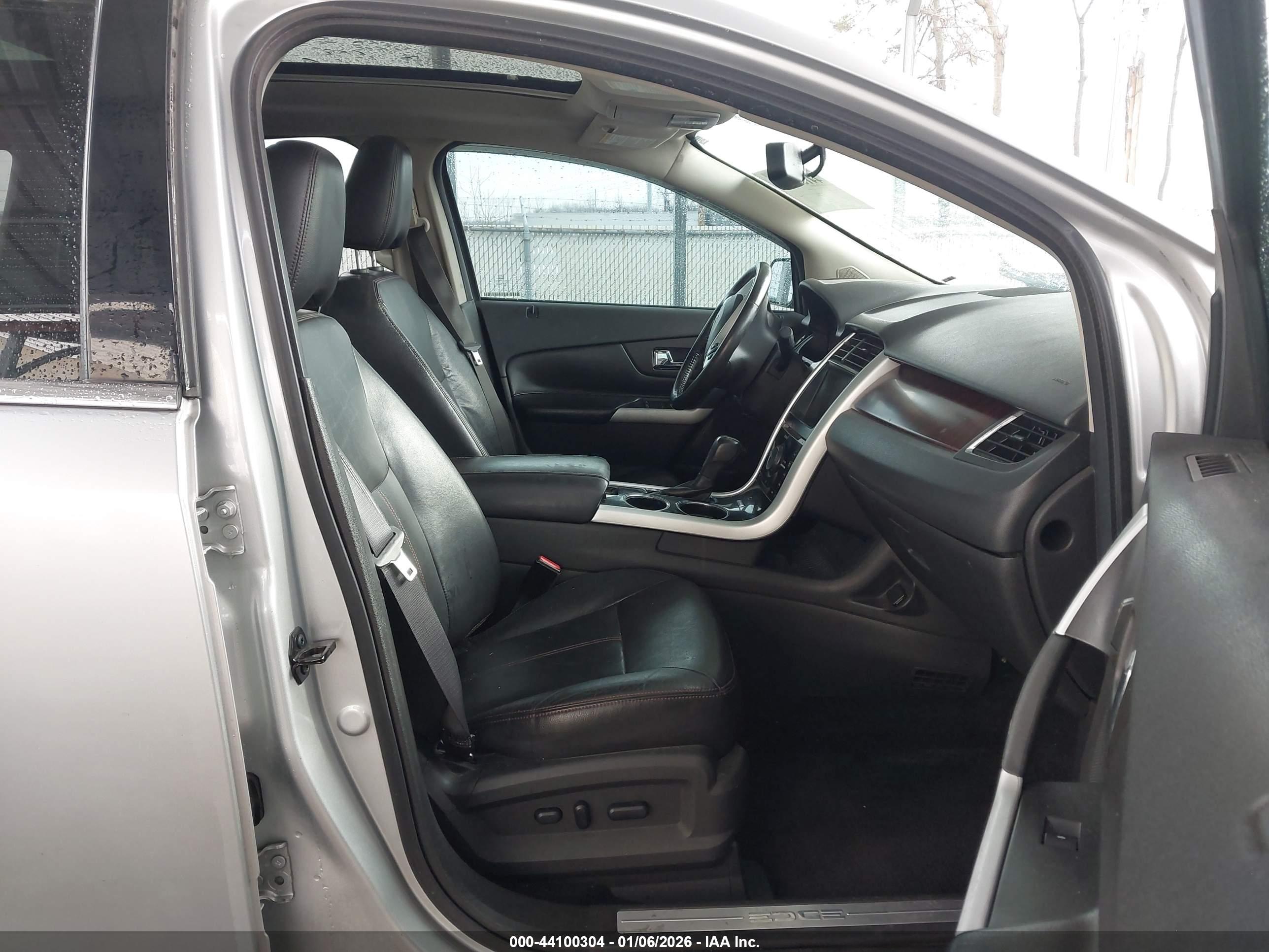 FORD EDGE image 5
