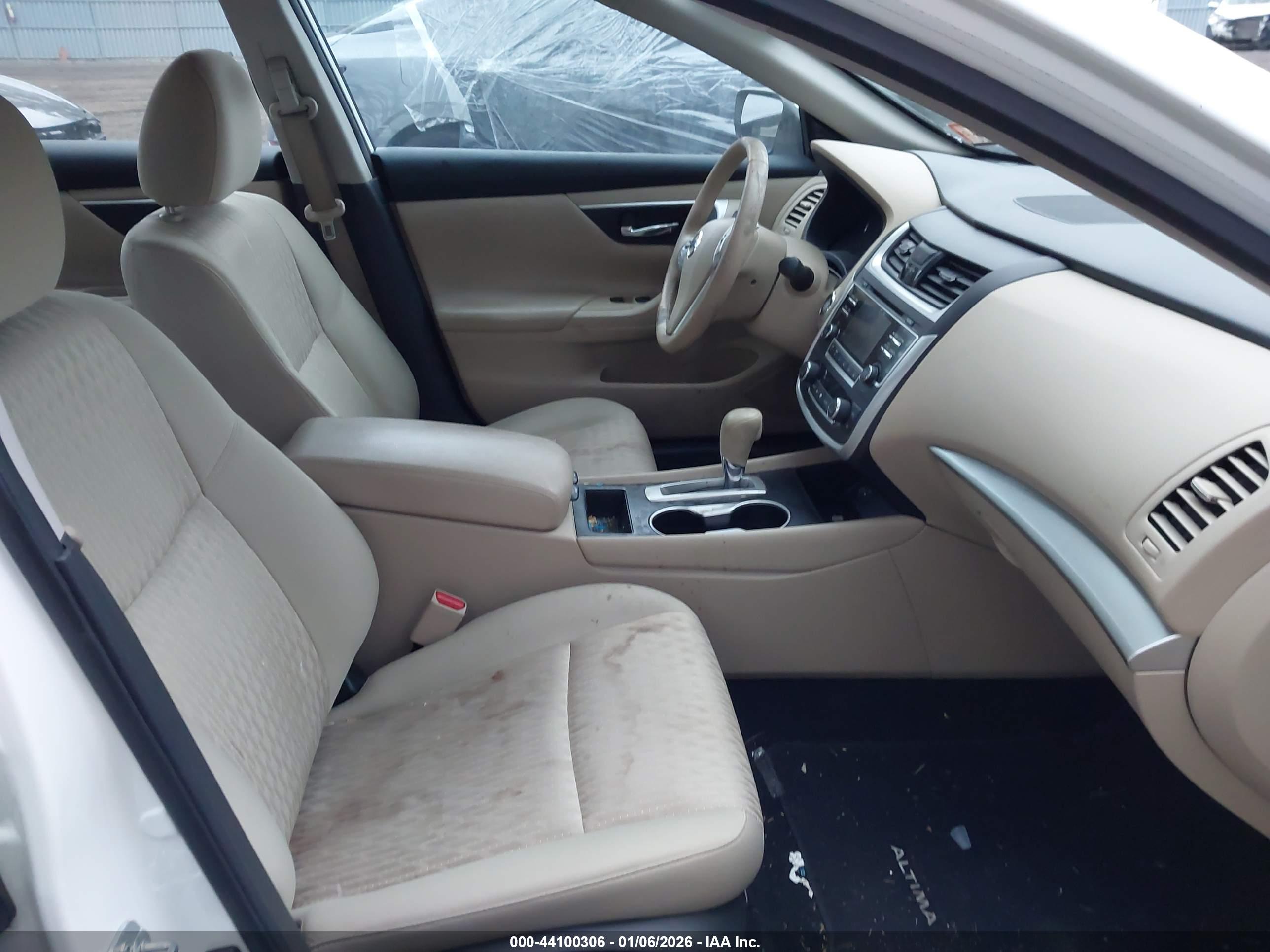 NISSAN ALTIMA image 5