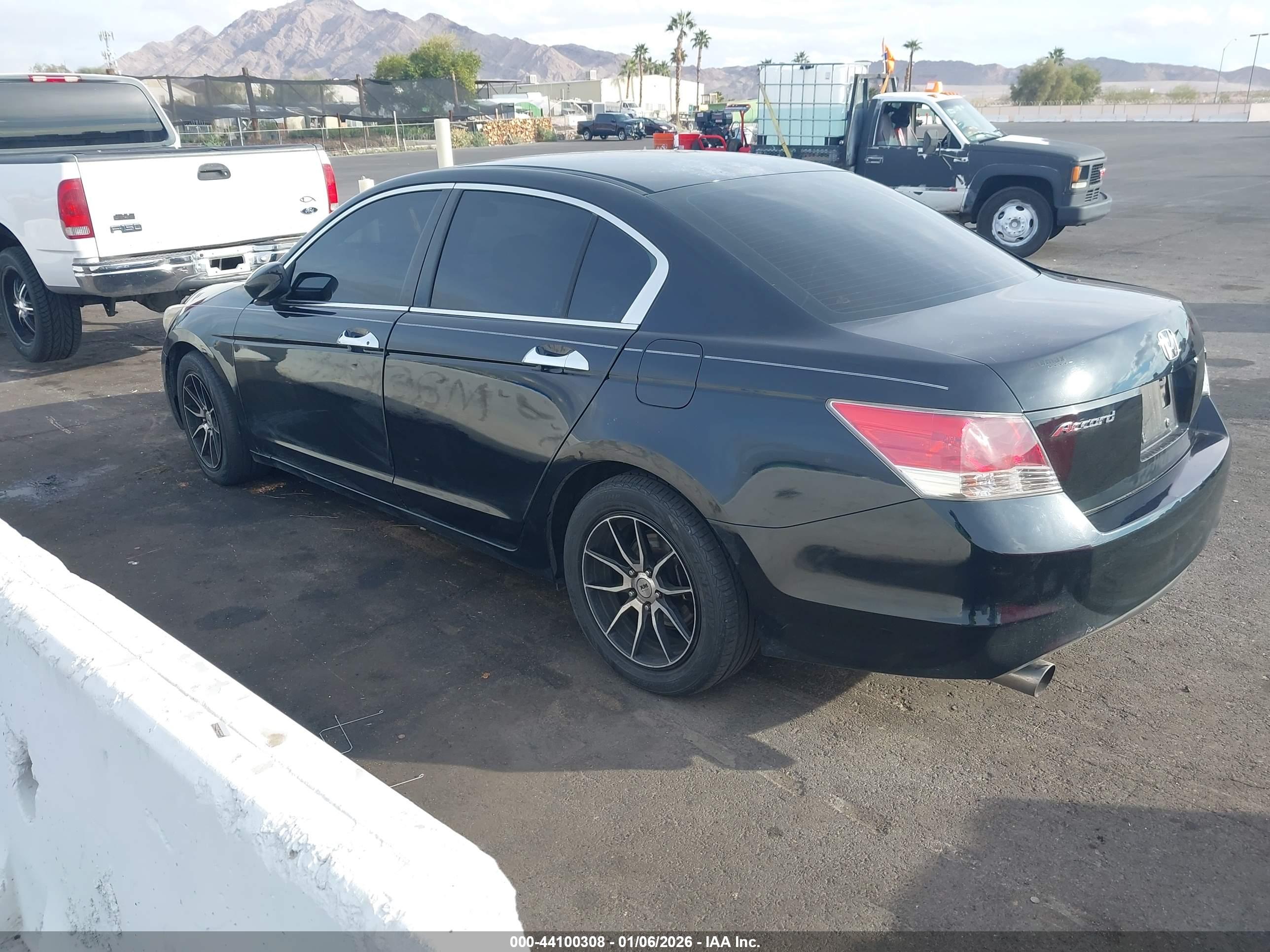 HONDA ACCORD image 3