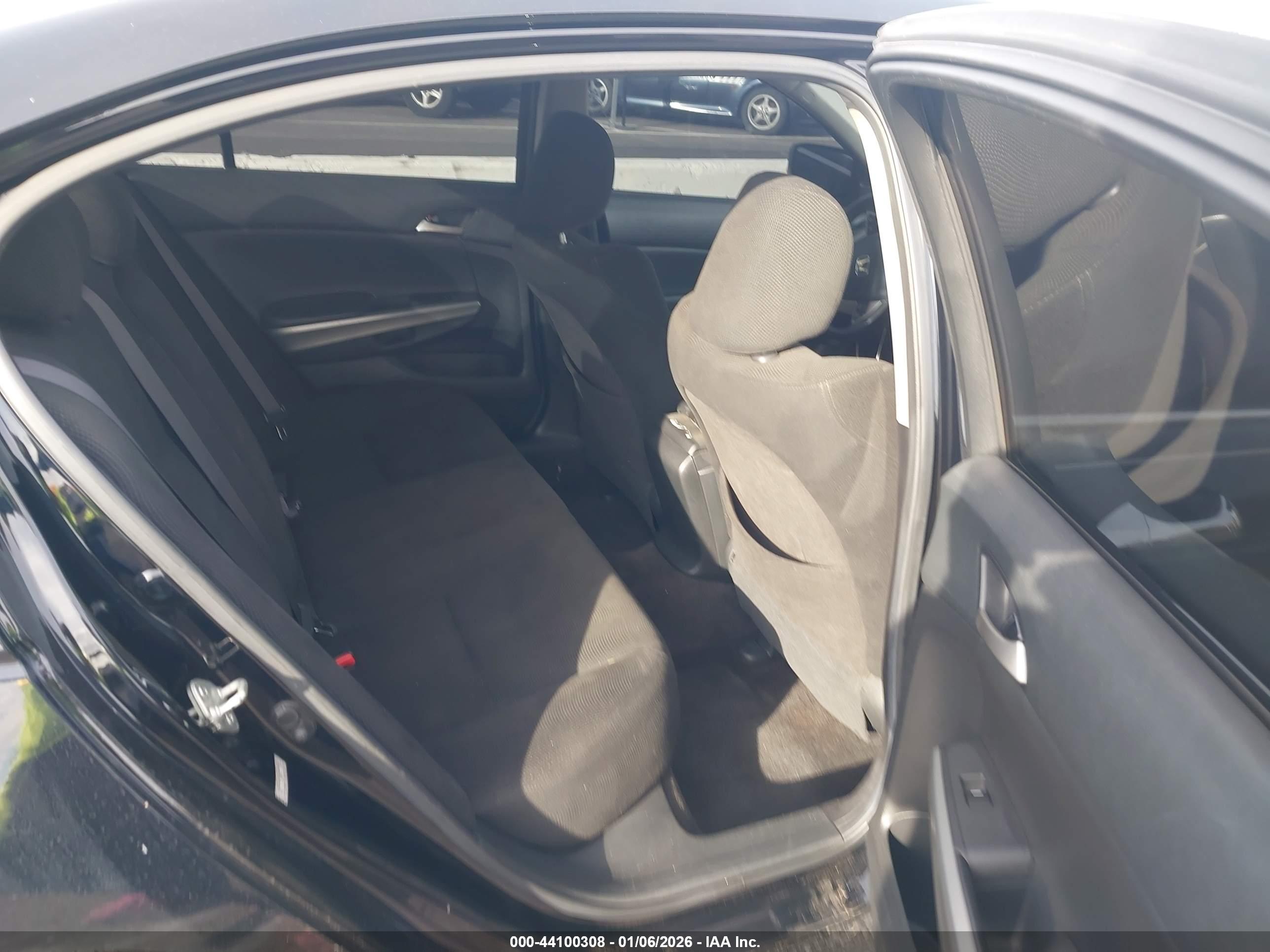 HONDA ACCORD image 8