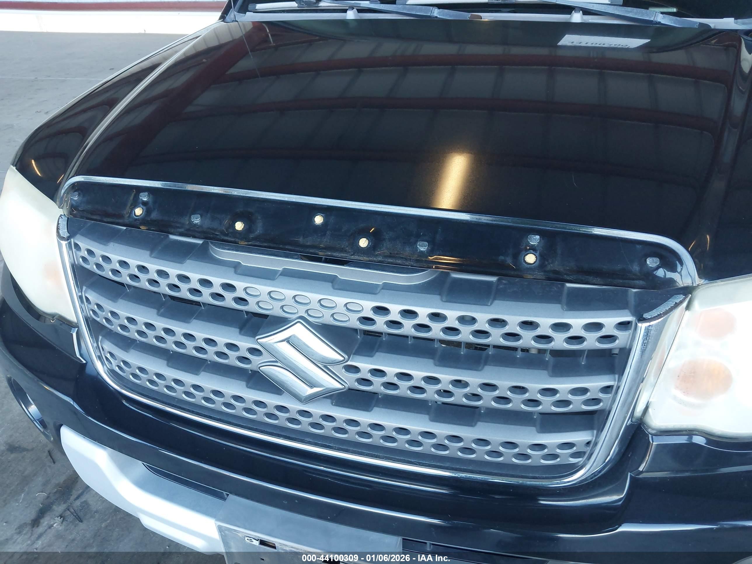 SUZUKI EQUATOR image 6