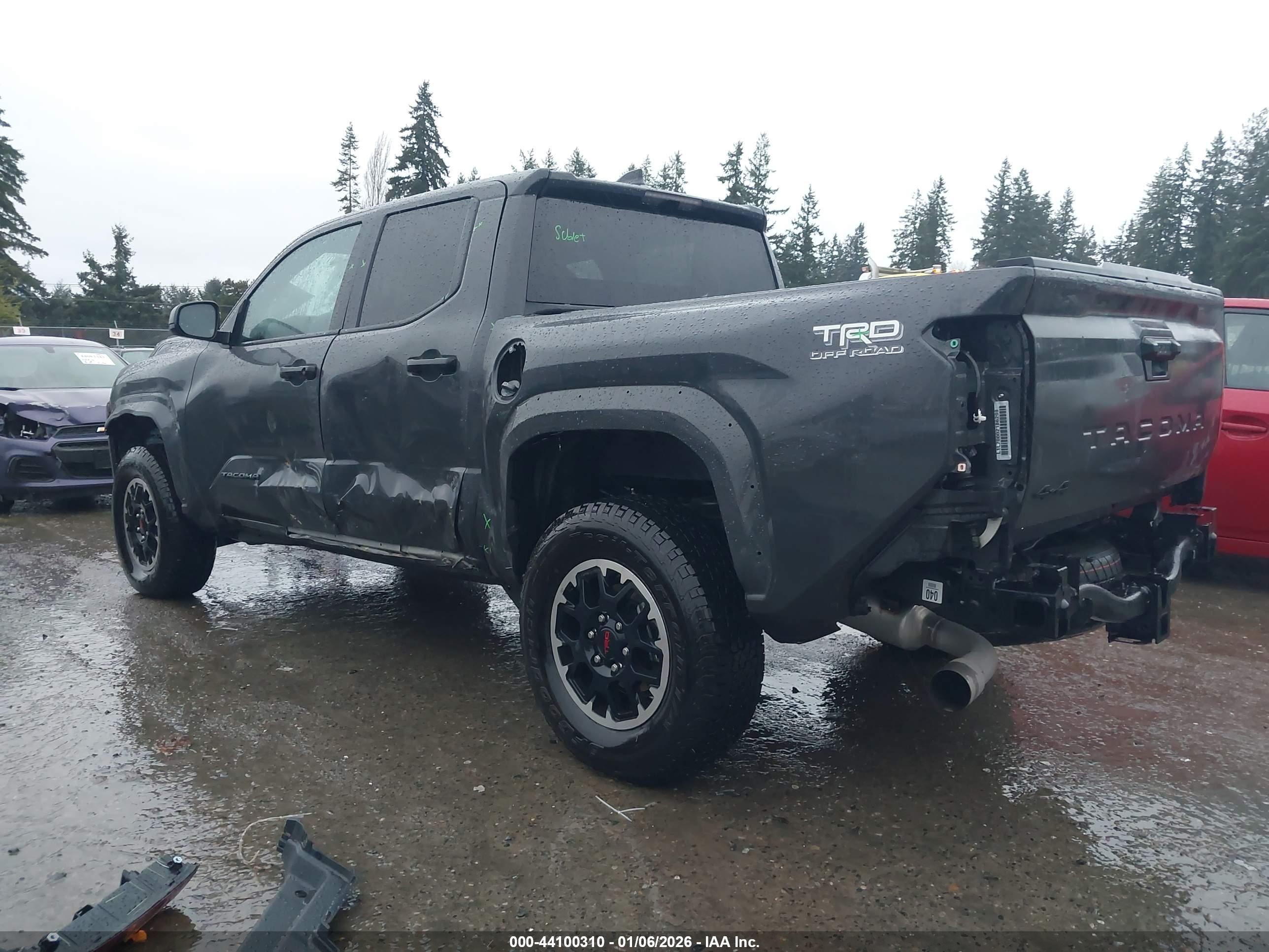 TOYOTA TACOMA image 6