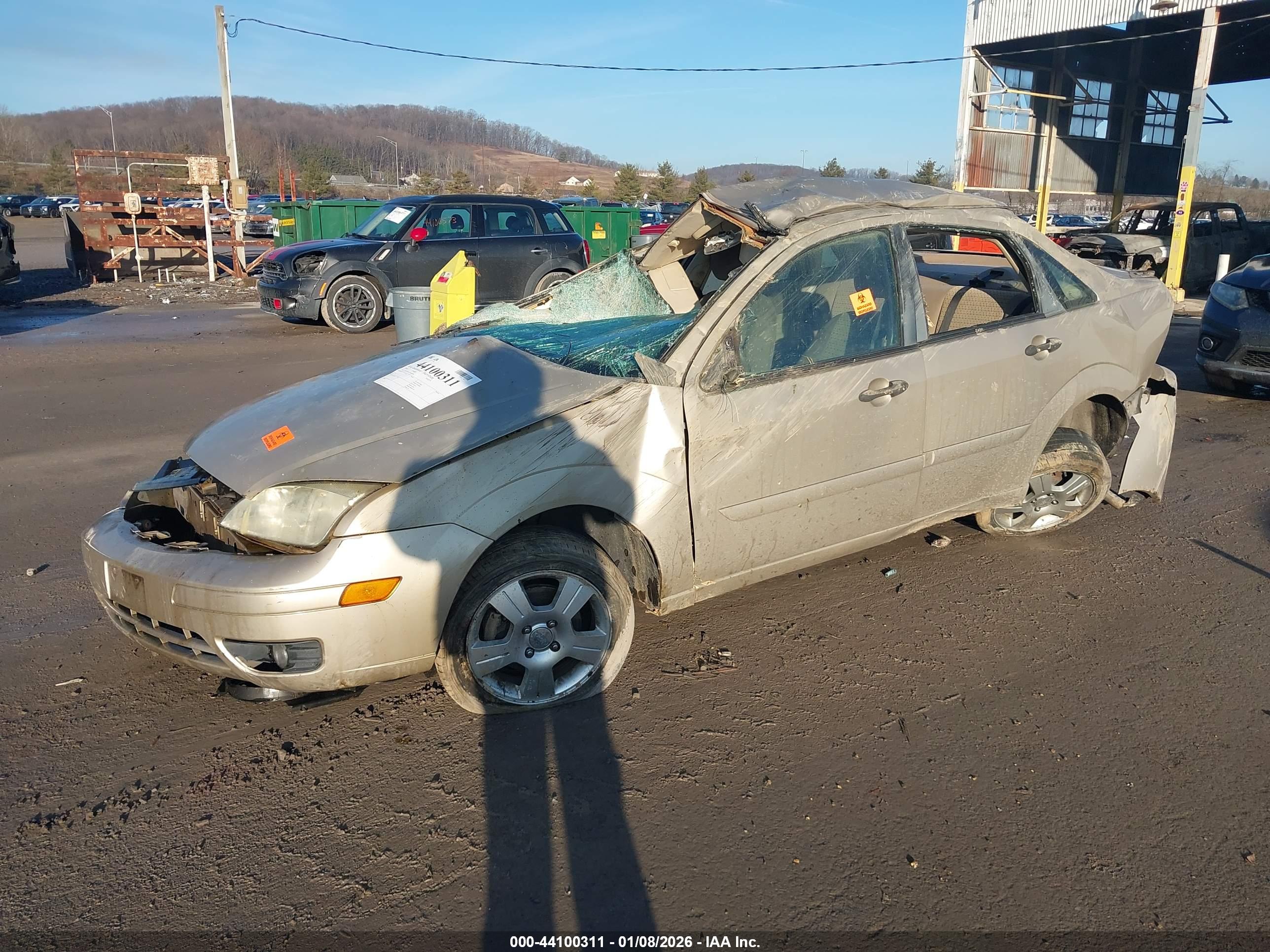 FORD FOCUS image 2