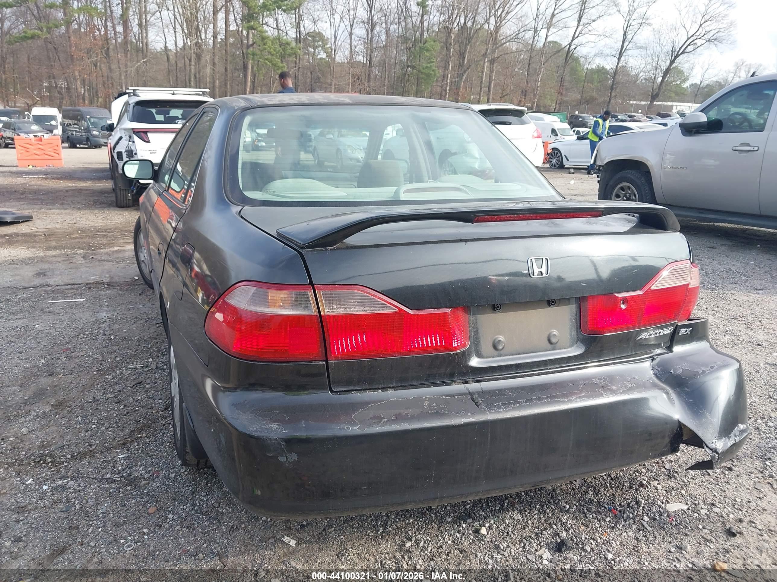HONDA ACCORD image 3