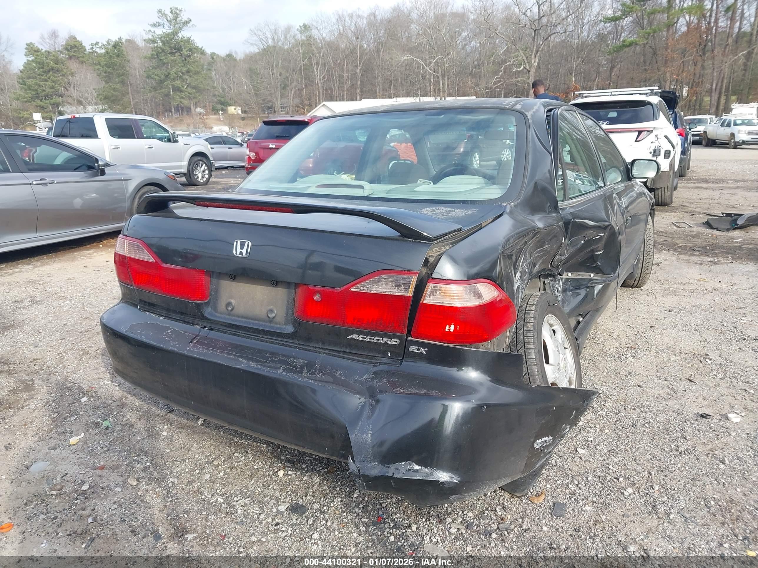 HONDA ACCORD image 4
