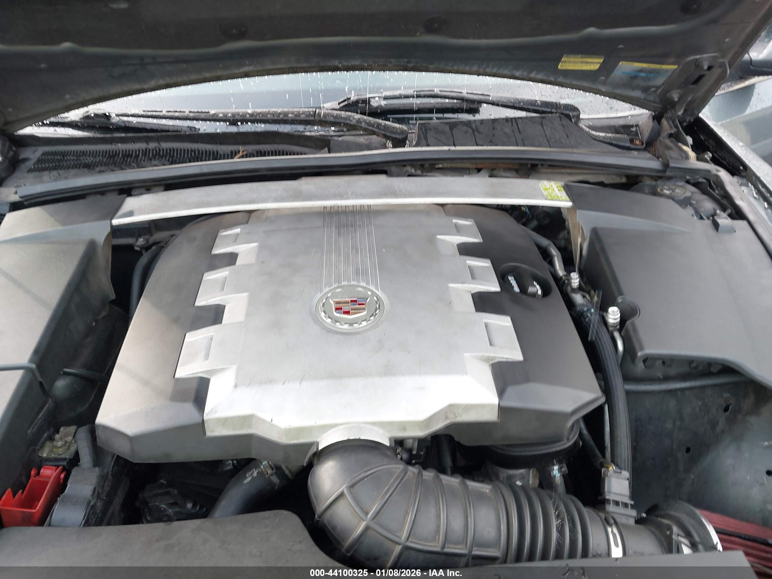 CADILLAC CTS image 10