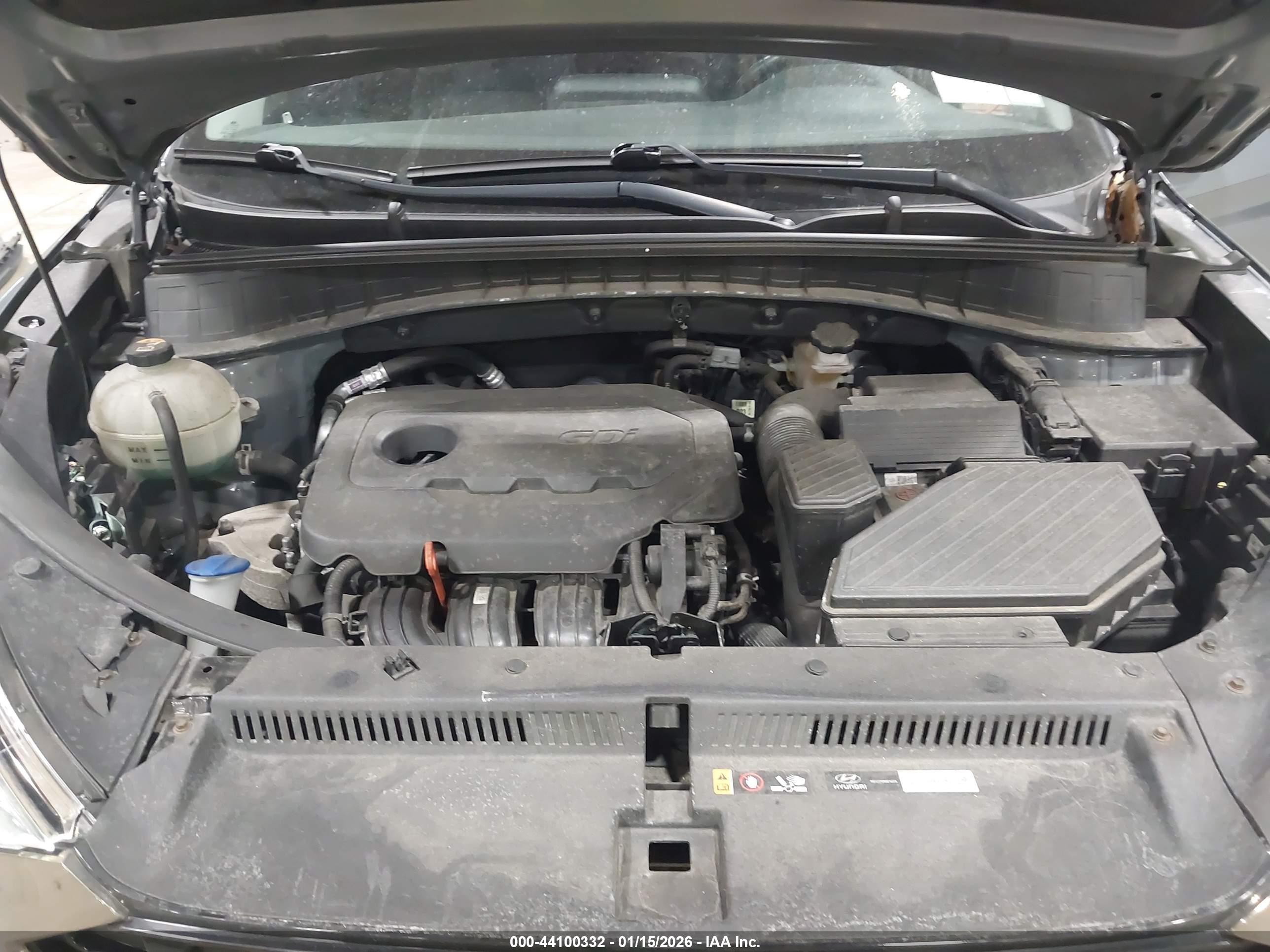 HYUNDAI TUCSON image 10