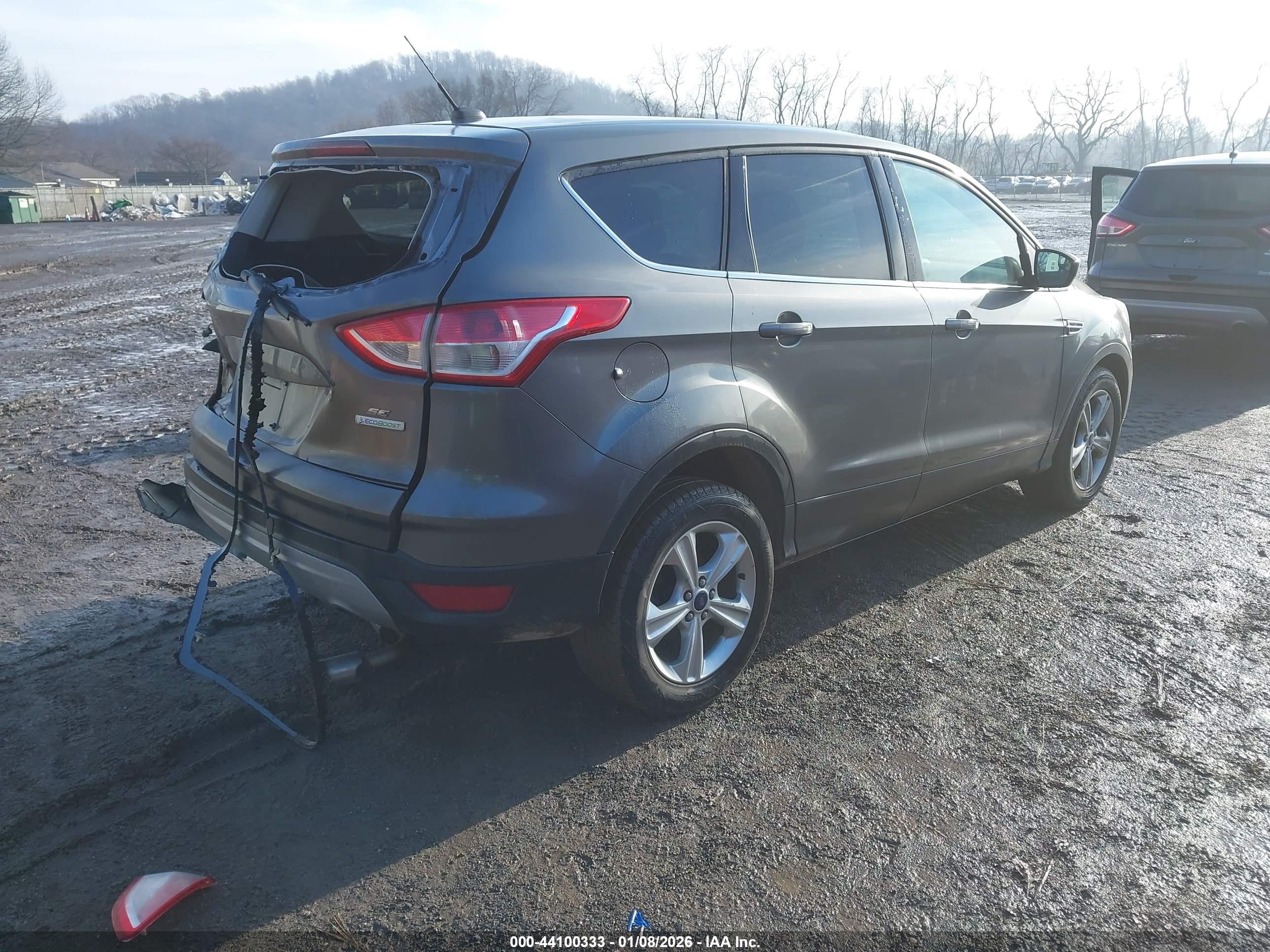 FORD ESCAPE image 4