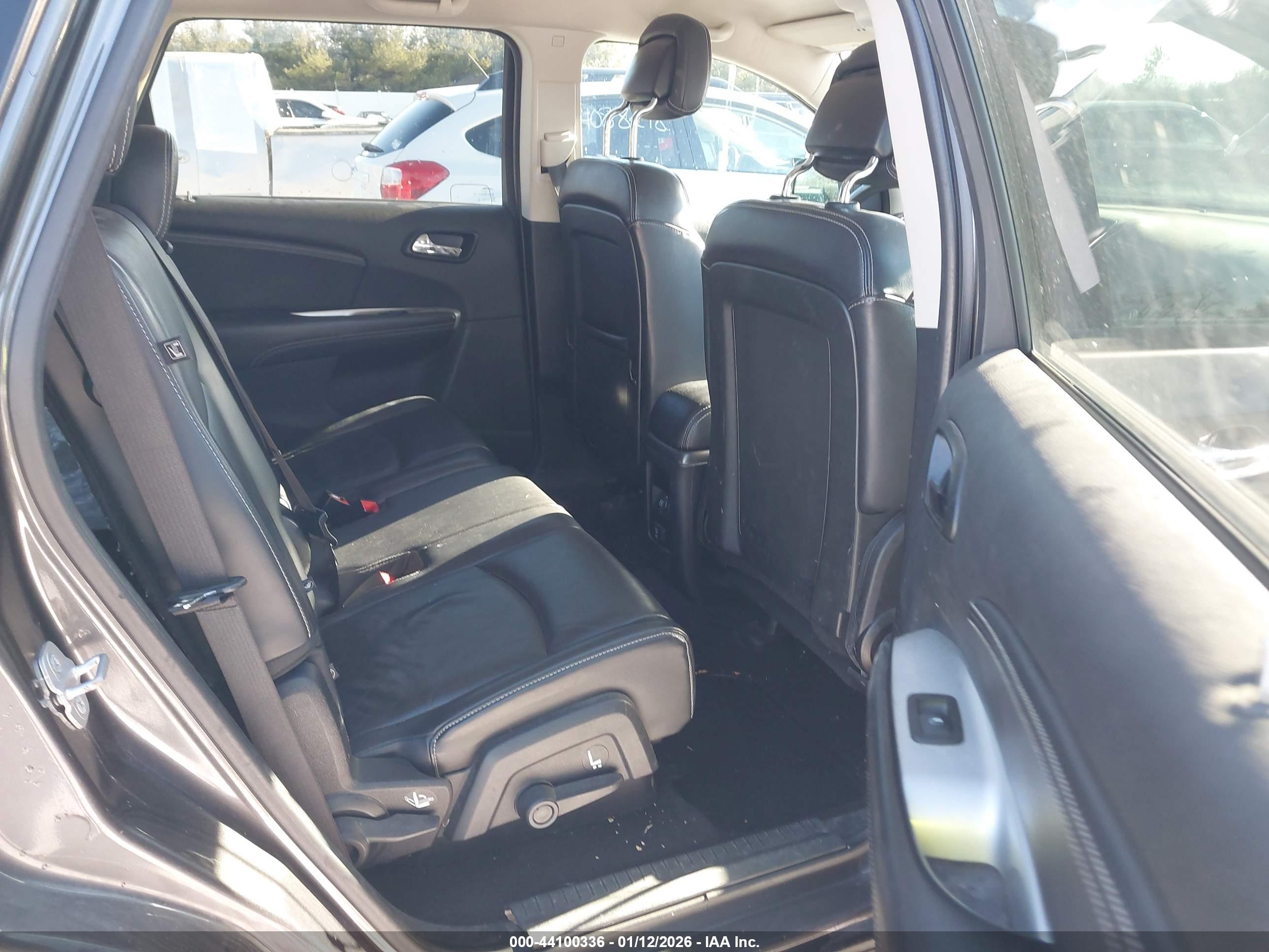 DODGE JOURNEY image 8