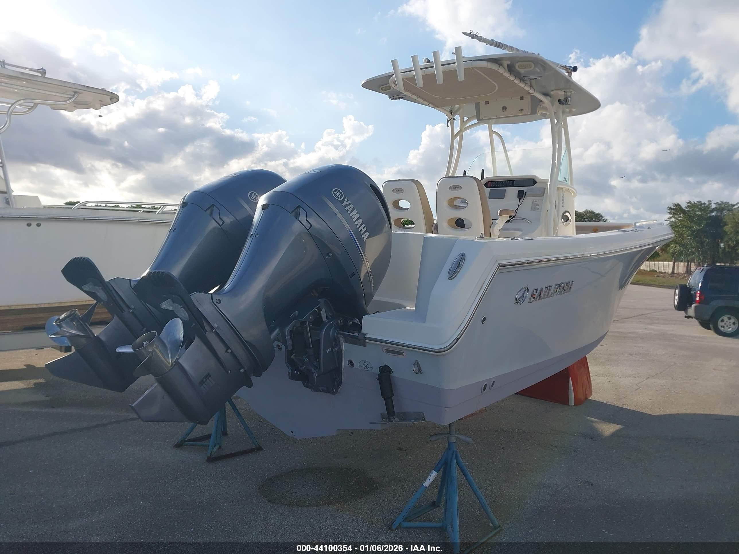 SAILFISH 242 image 4