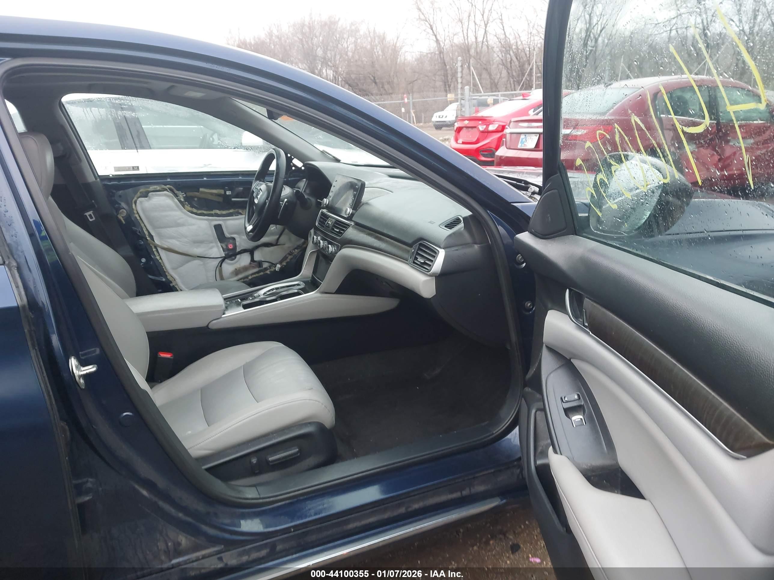 HONDA ACCORD image 5