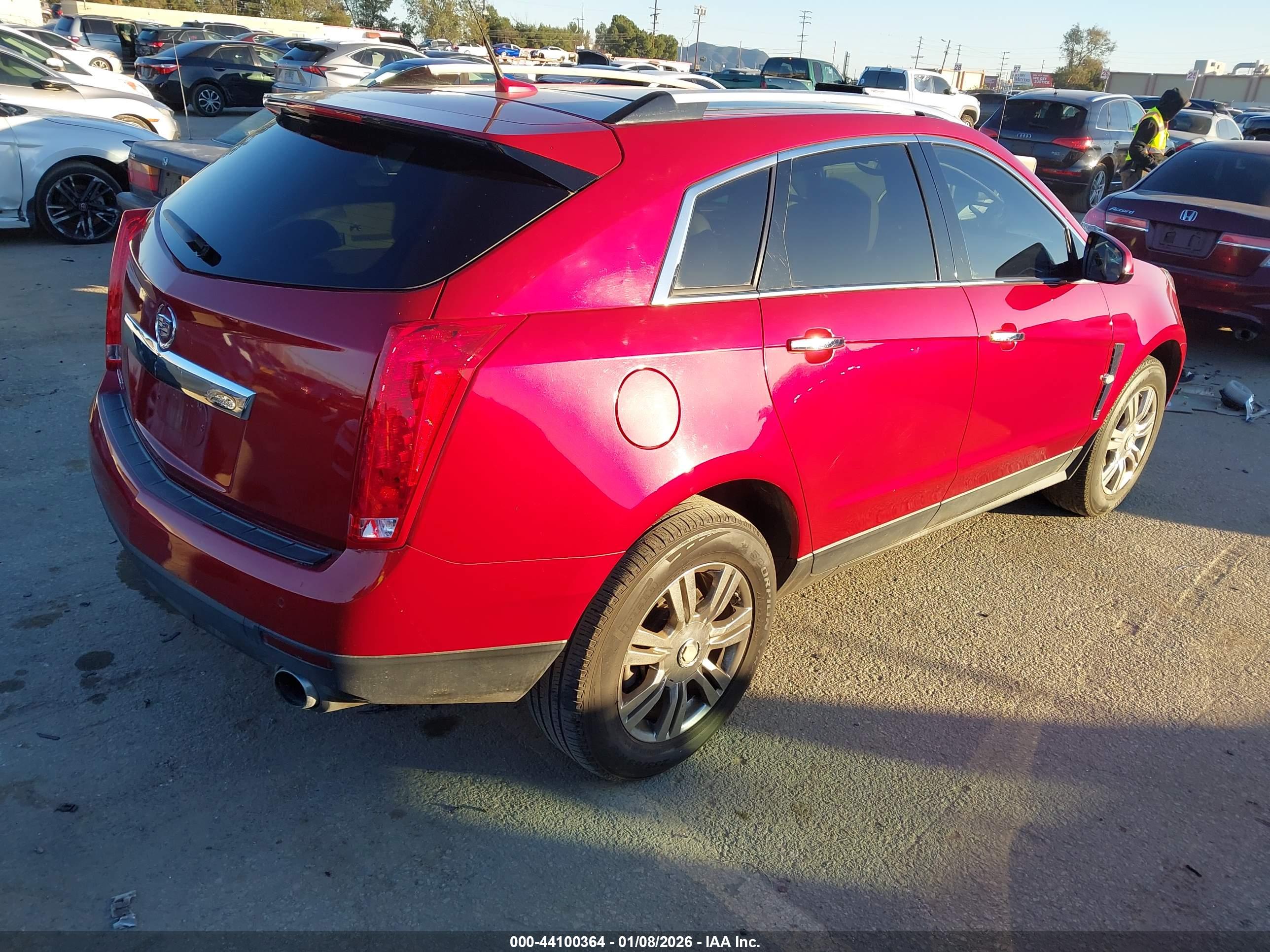CADILLAC SRX image 4