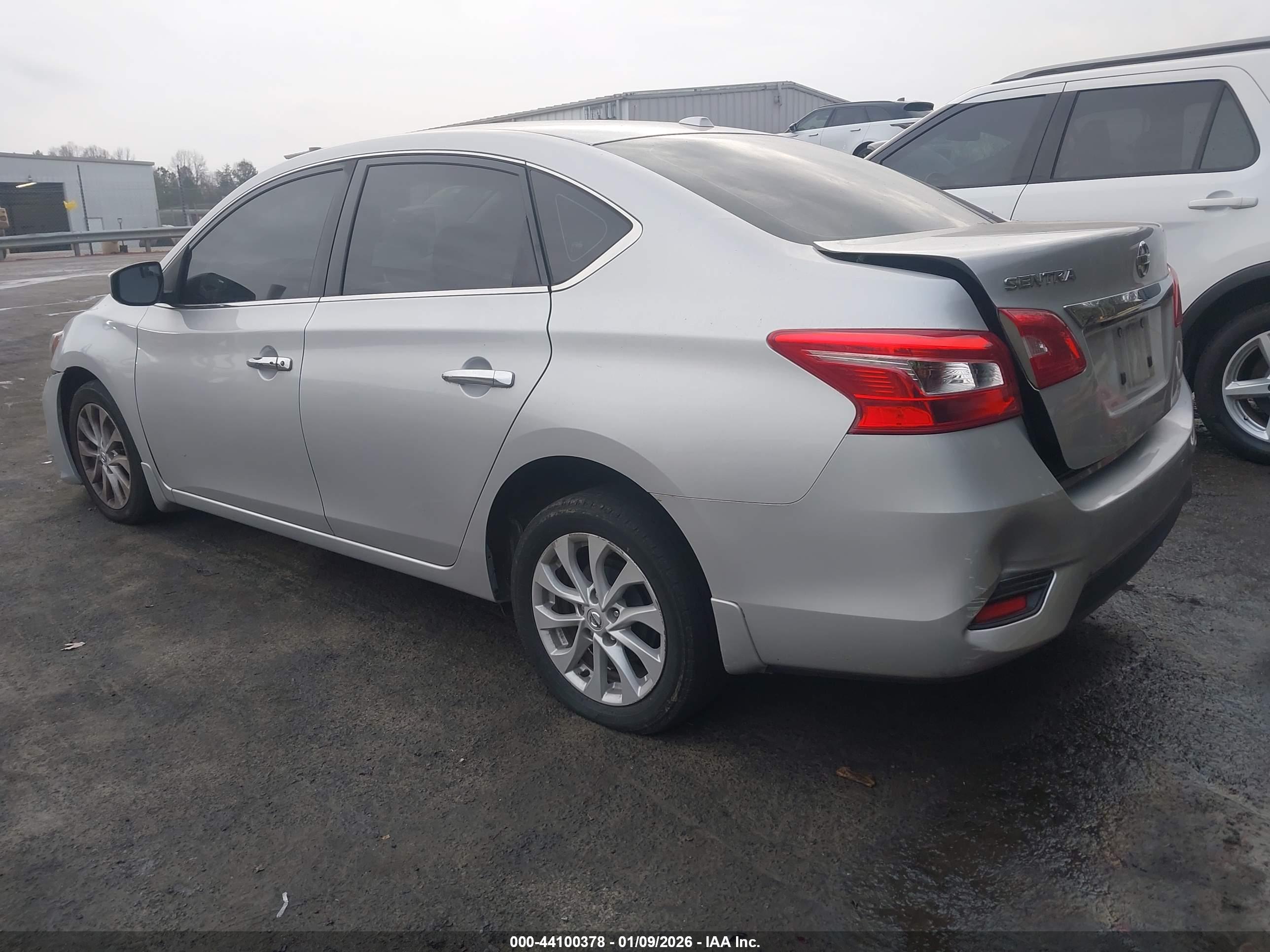 NISSAN SENTRA image 3