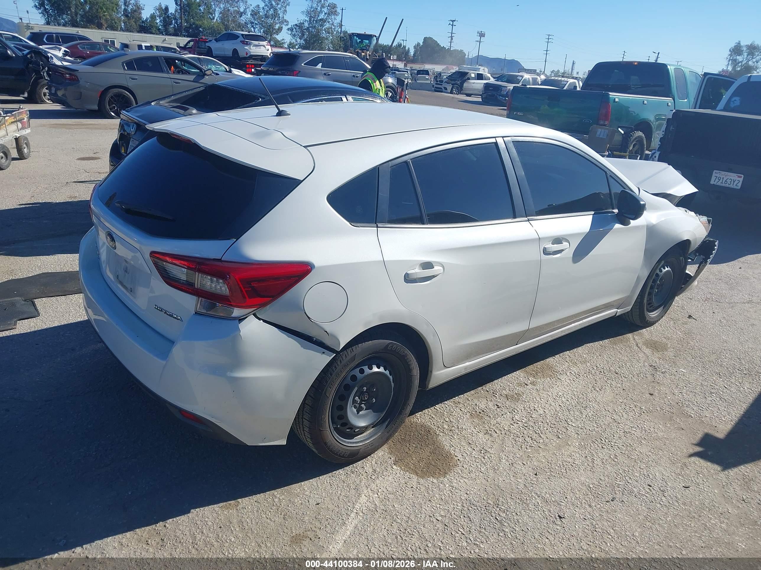 SUBARU IMPREZA image 4