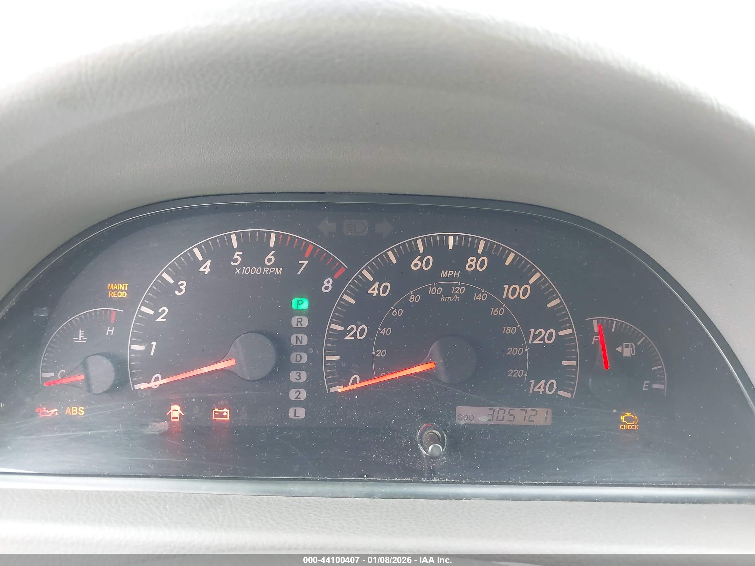 TOYOTA CAMRY image 7