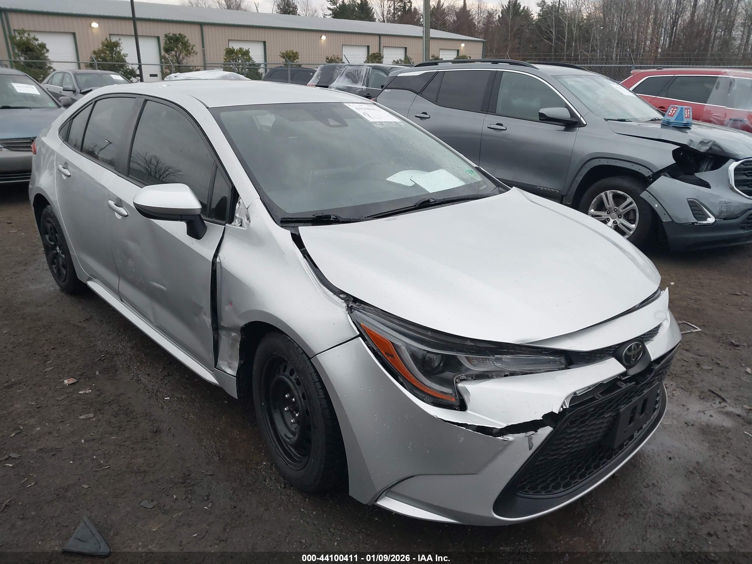 TOYOTA COROLLA image 6