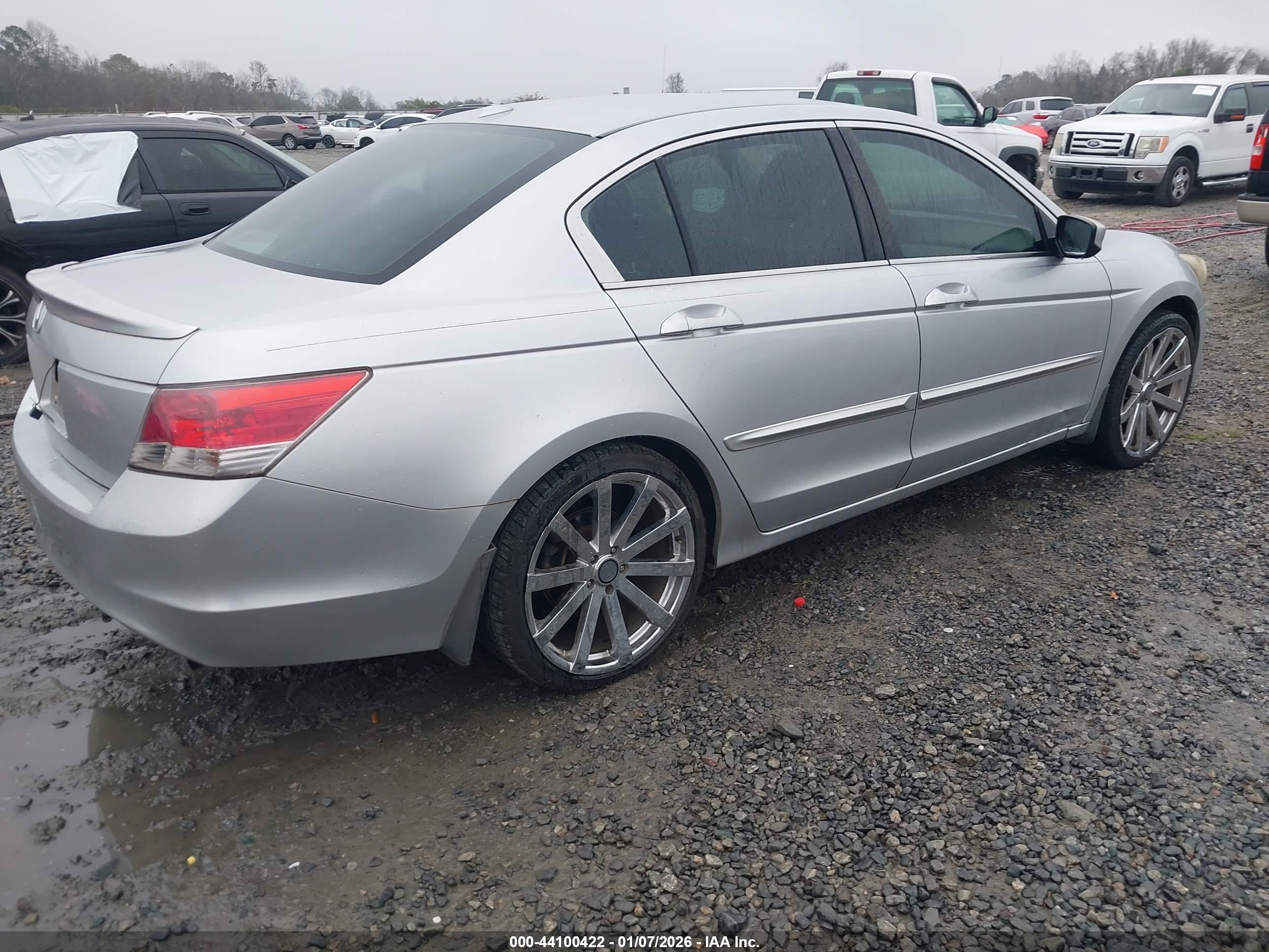 HONDA ACCORD image 4
