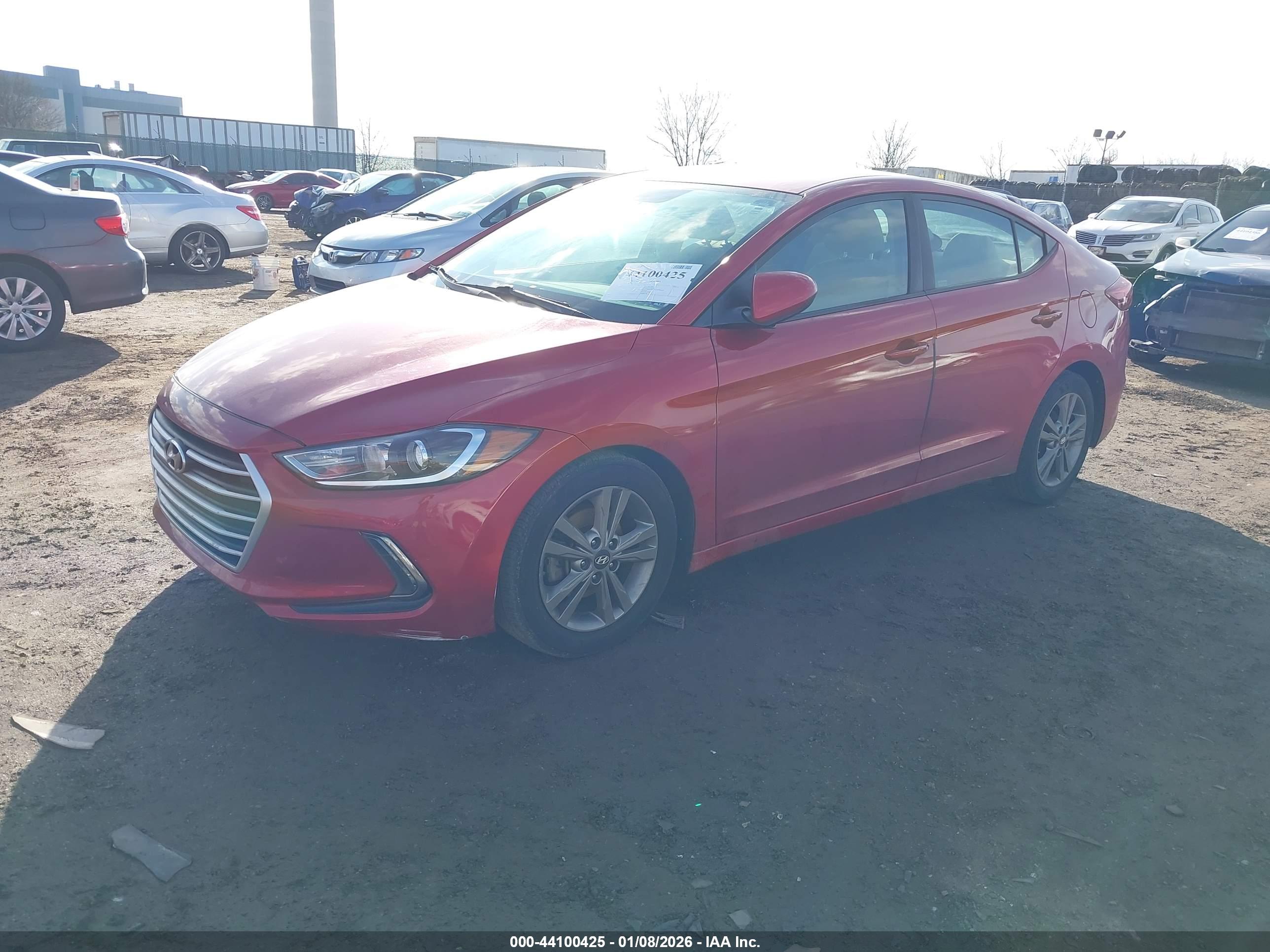 HYUNDAI ELANTRA image 2