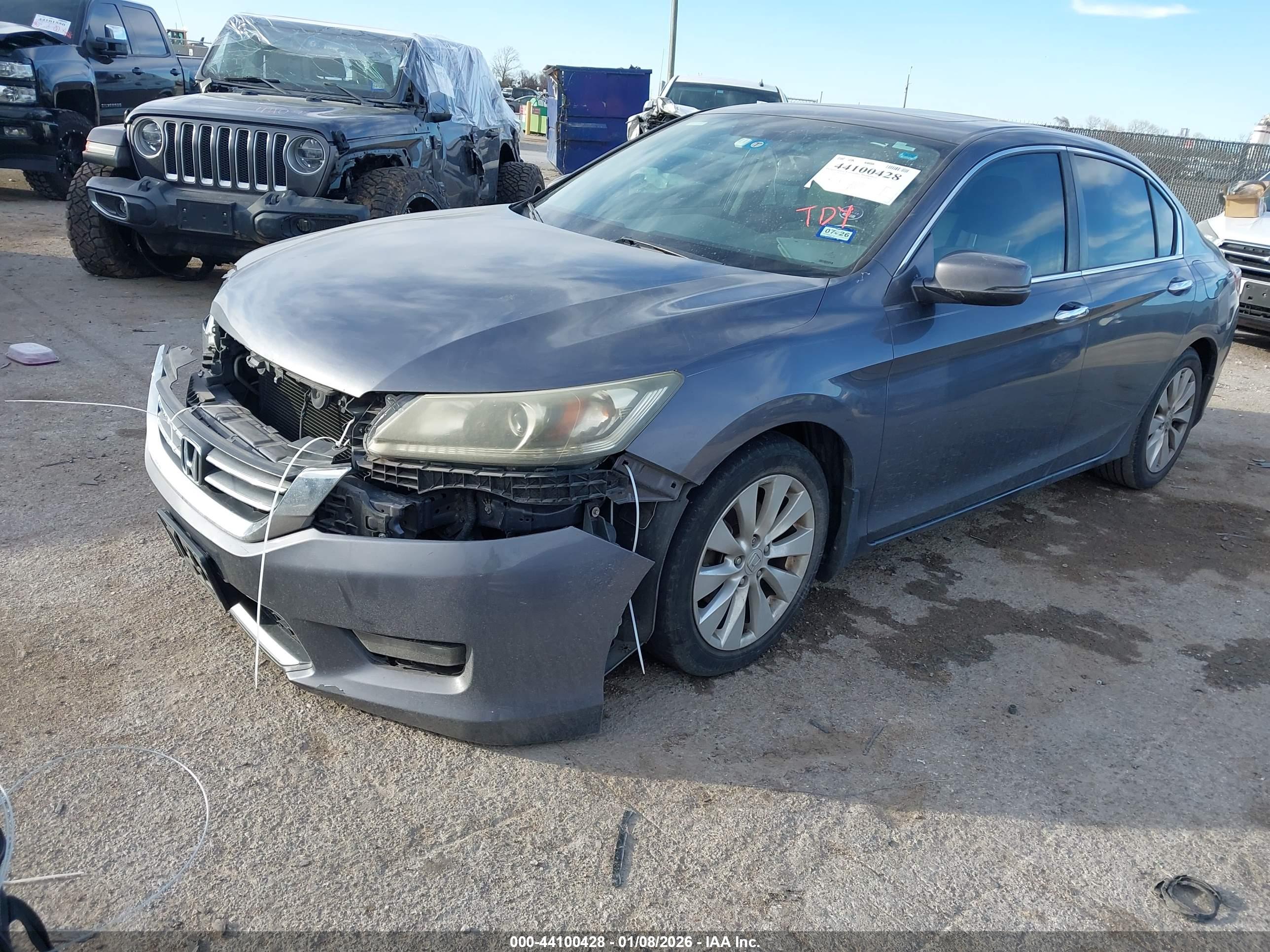 HONDA ACCORD image 2