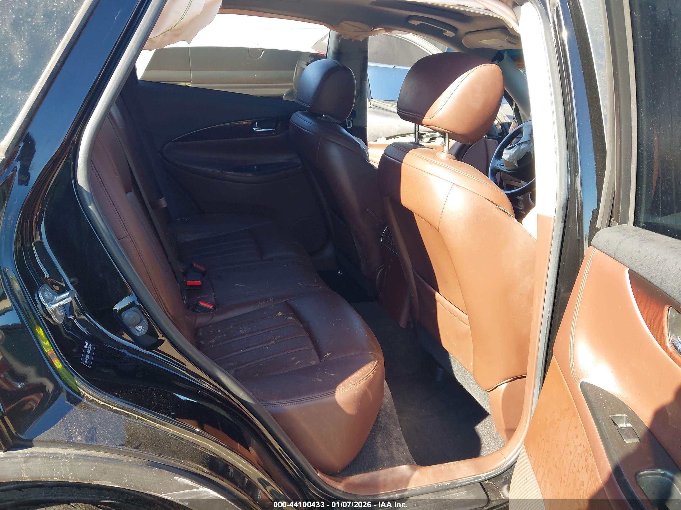 INFINITI QX50 image 8