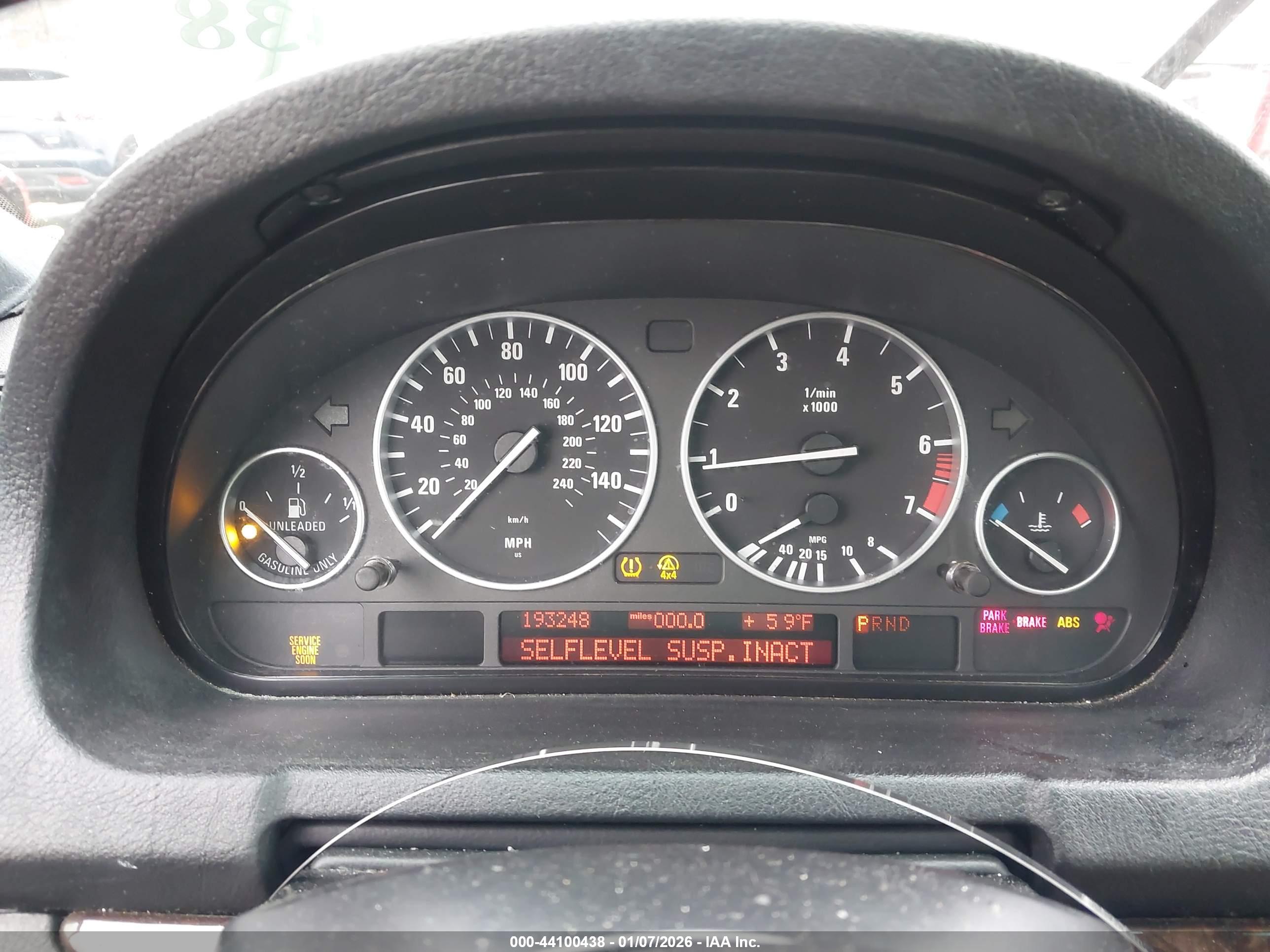 BMW X5 image 7