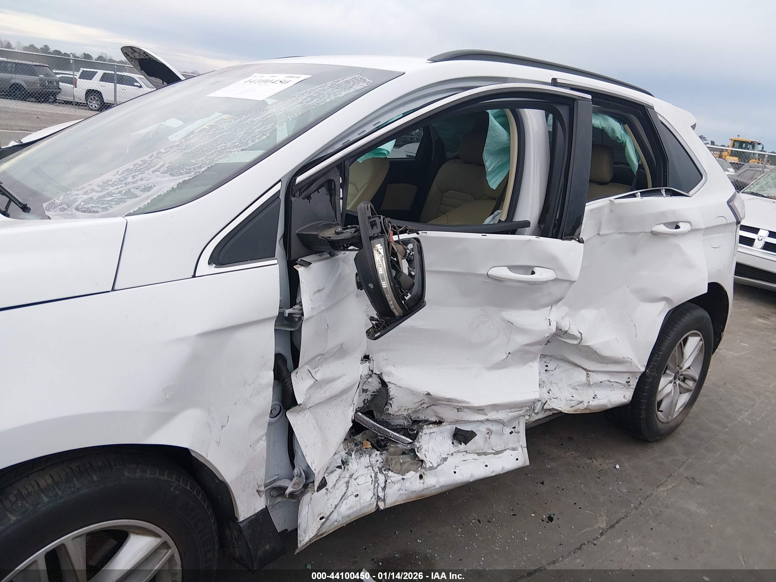 FORD EDGE image 6