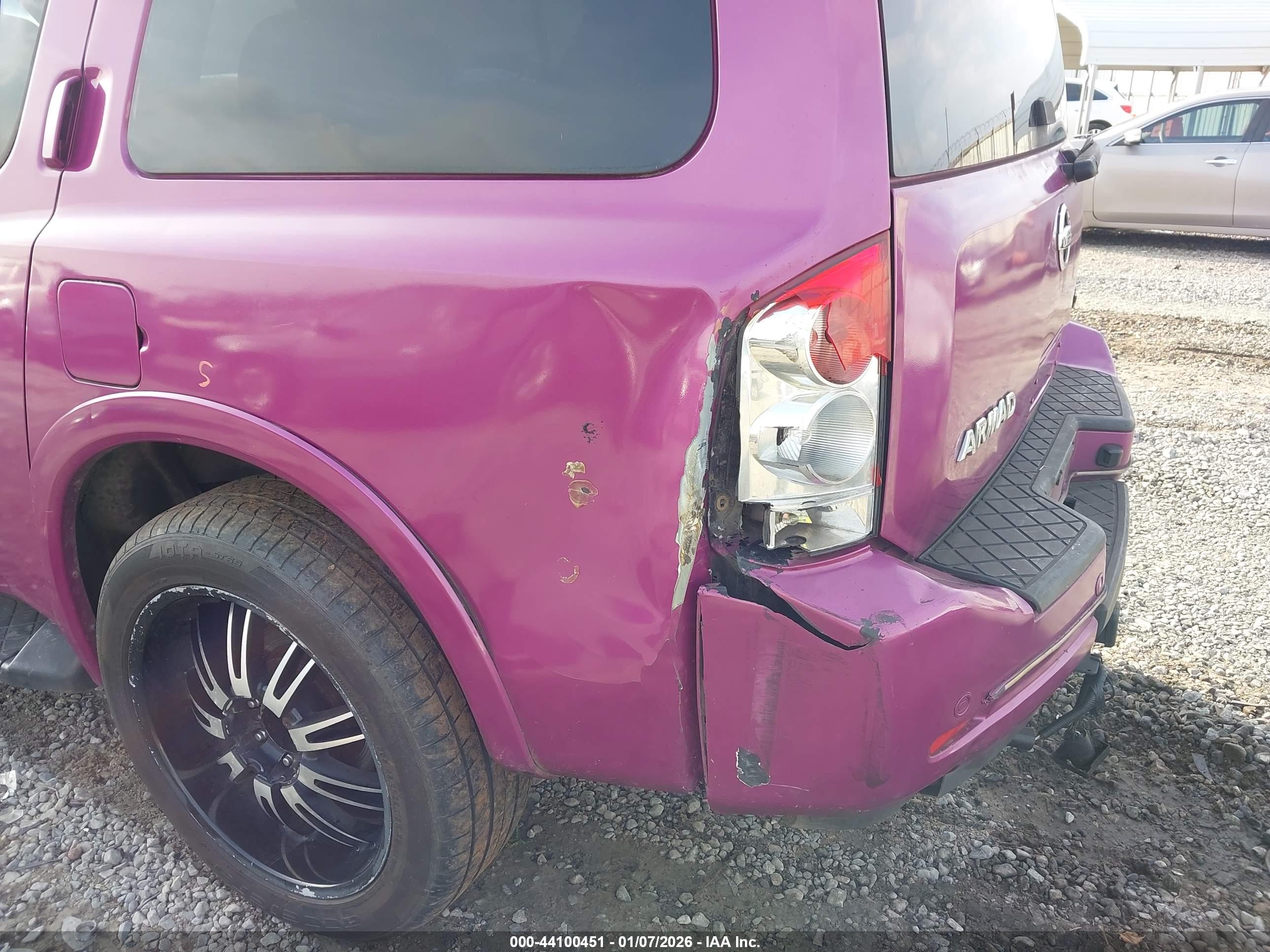 NISSAN ARMADA image 6