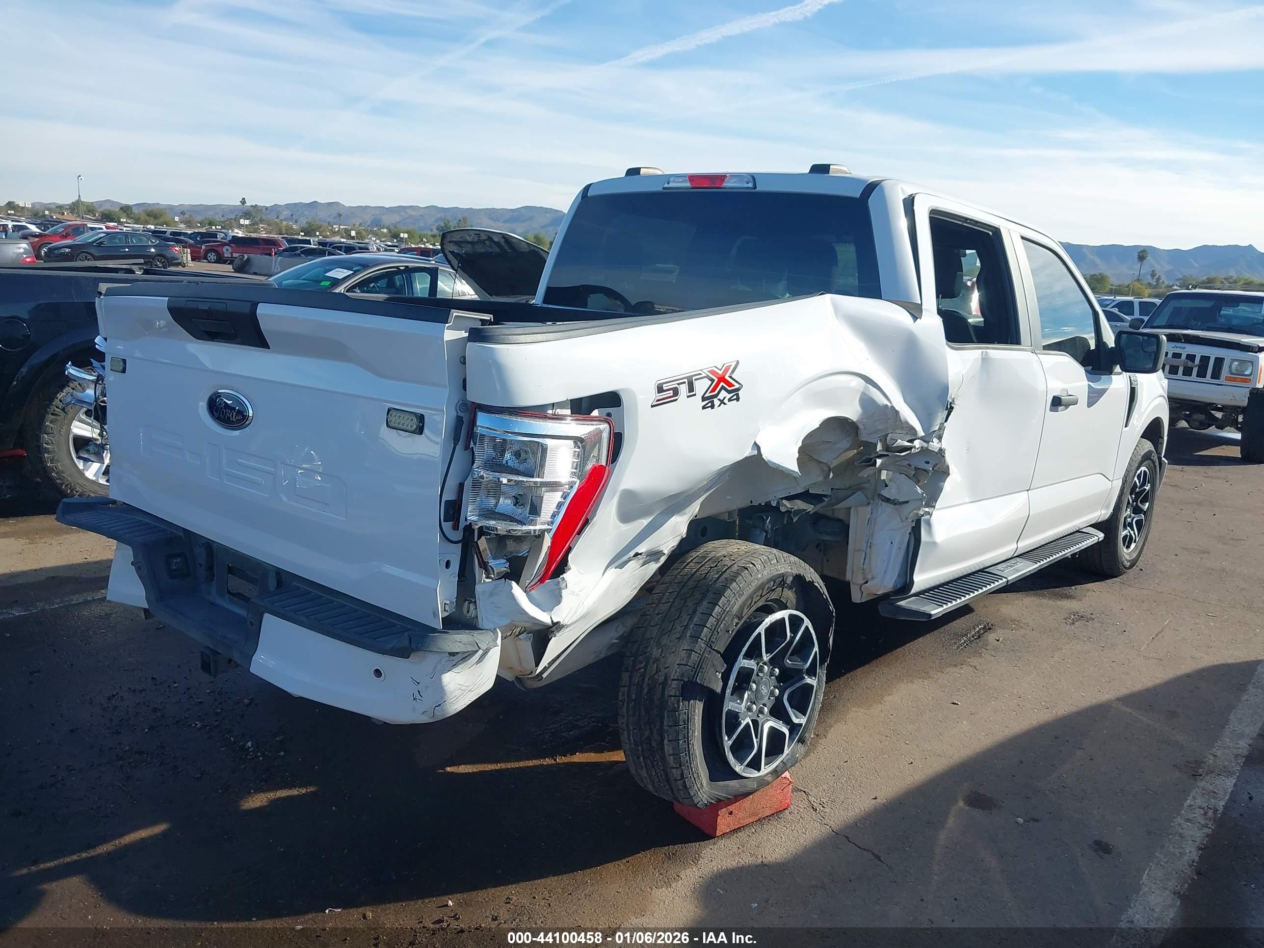 FORD F-150 image 4