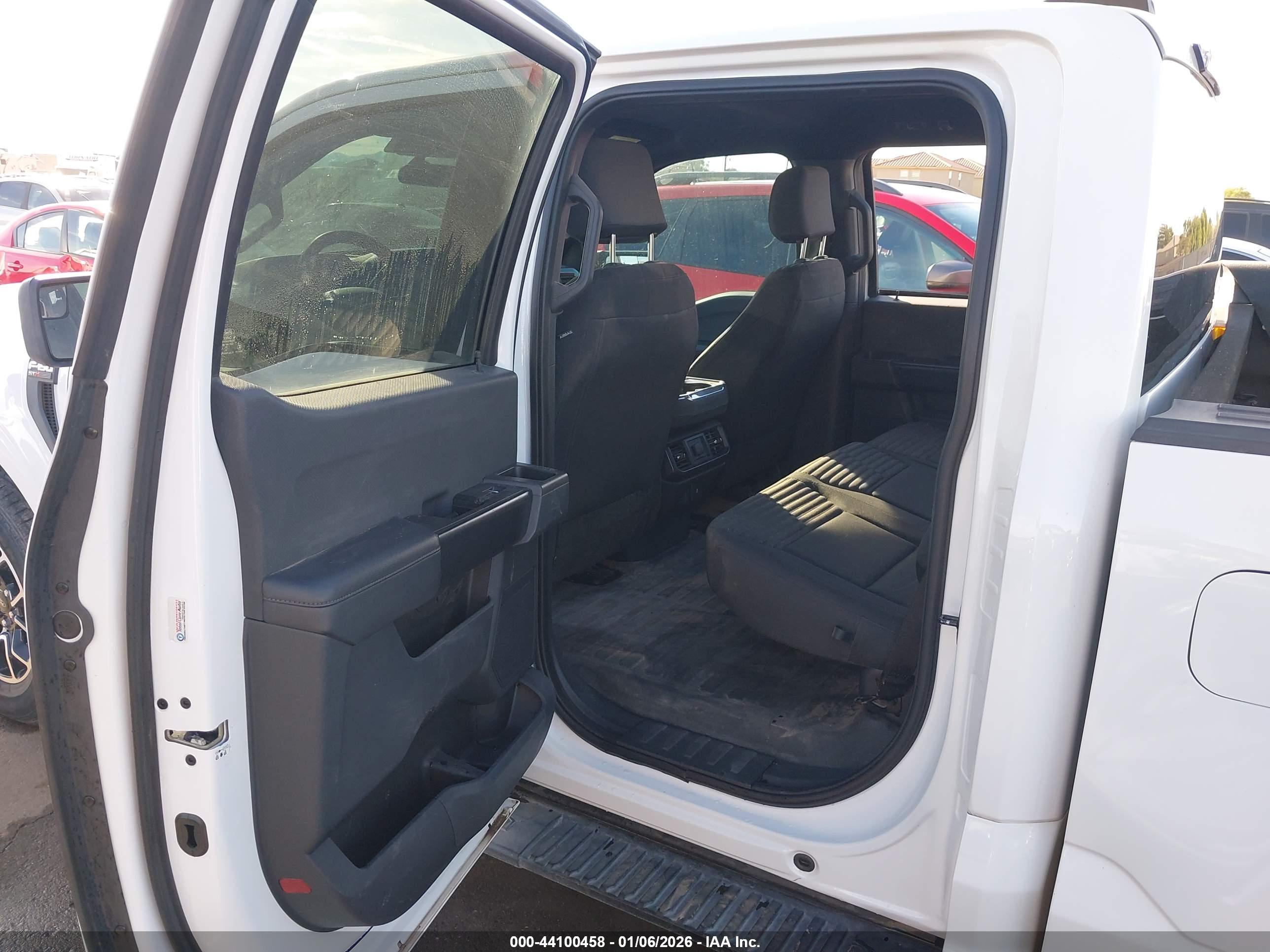 FORD F-150 image 8