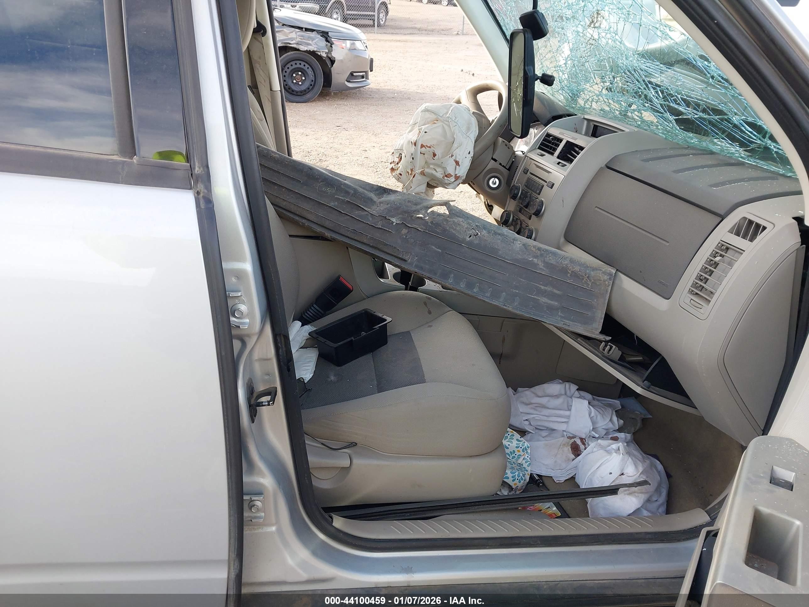 FORD ESCAPE image 5