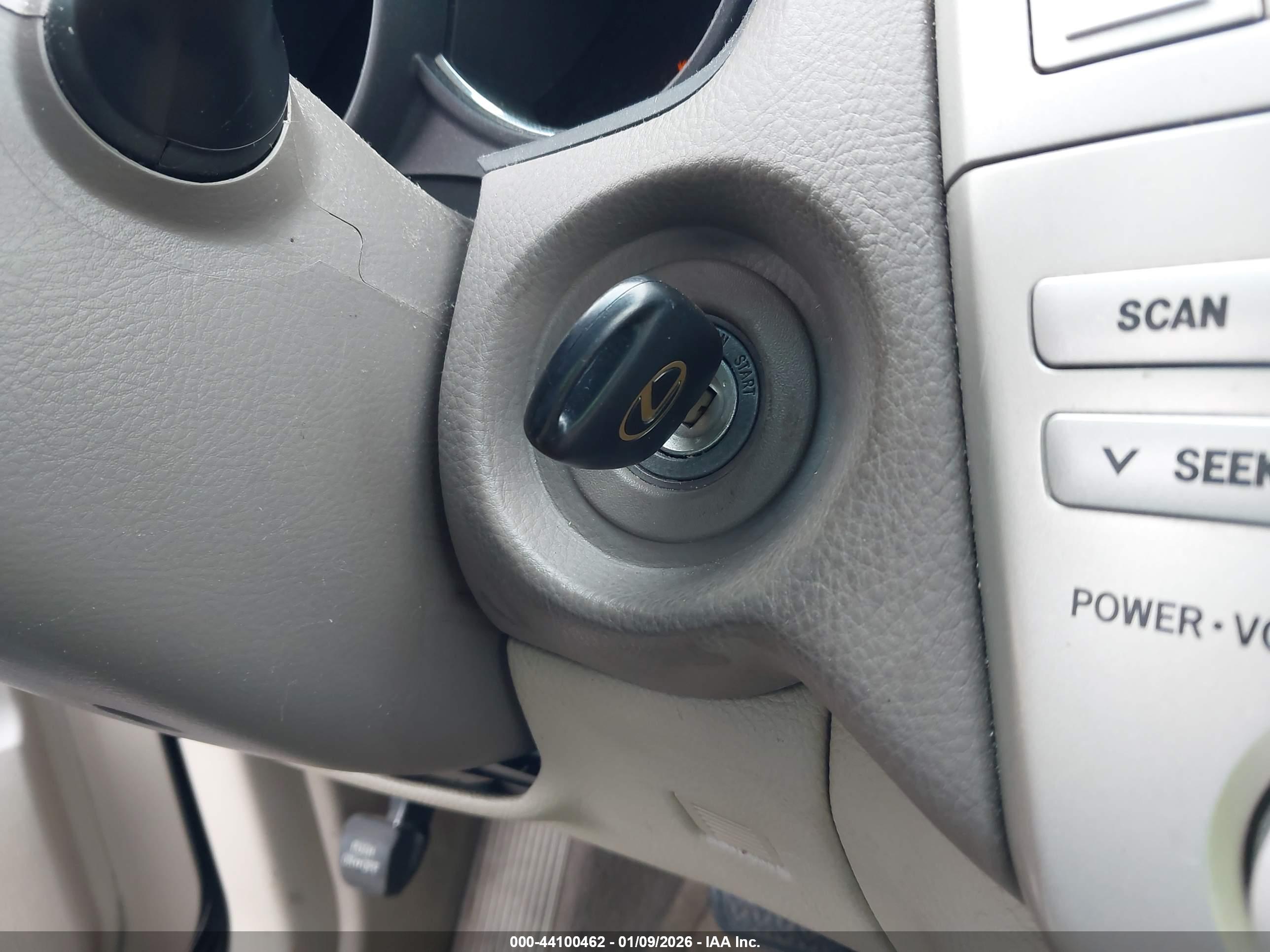 LEXUS RX image 11