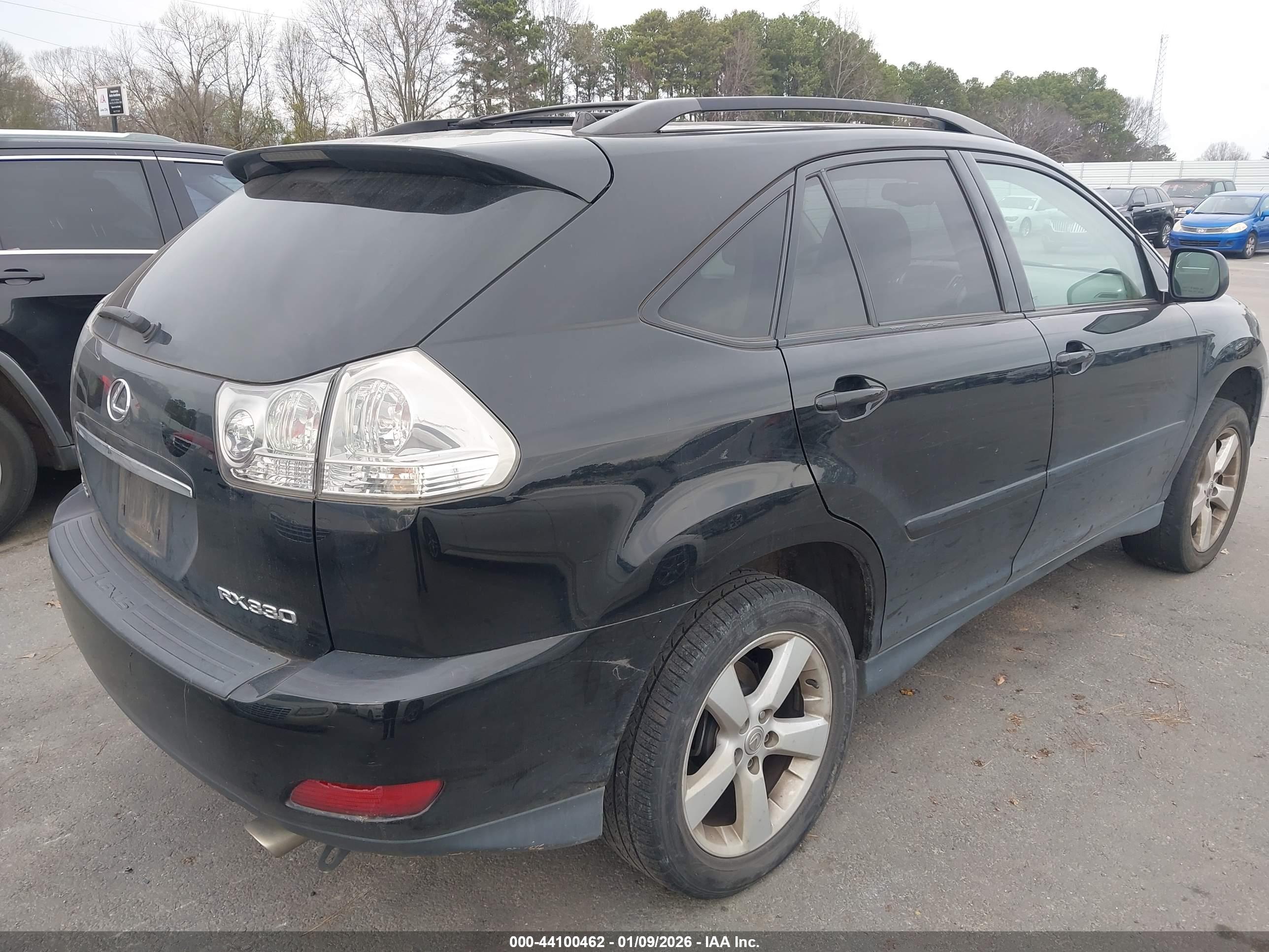 LEXUS RX image 4