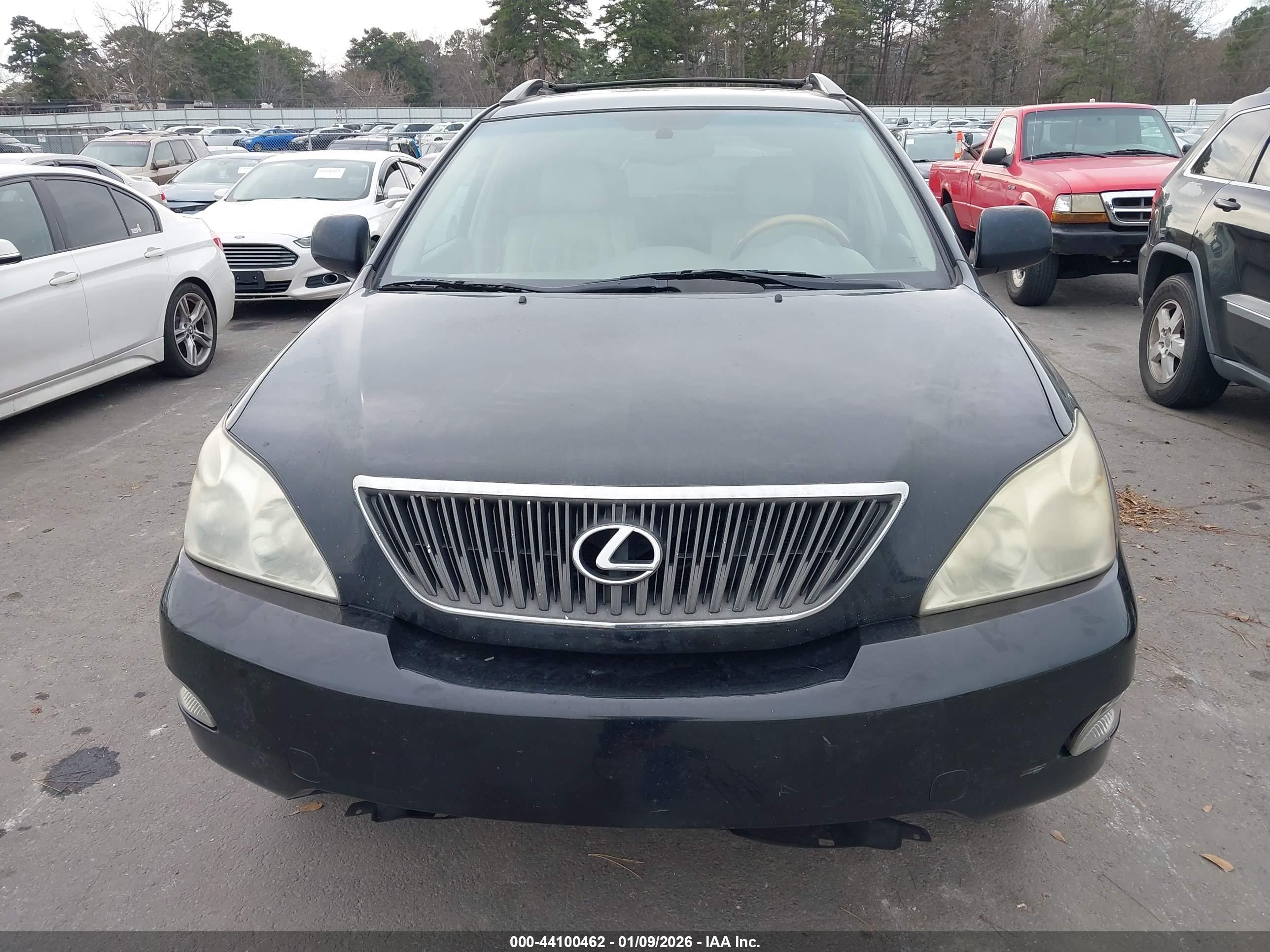 LEXUS RX image 6