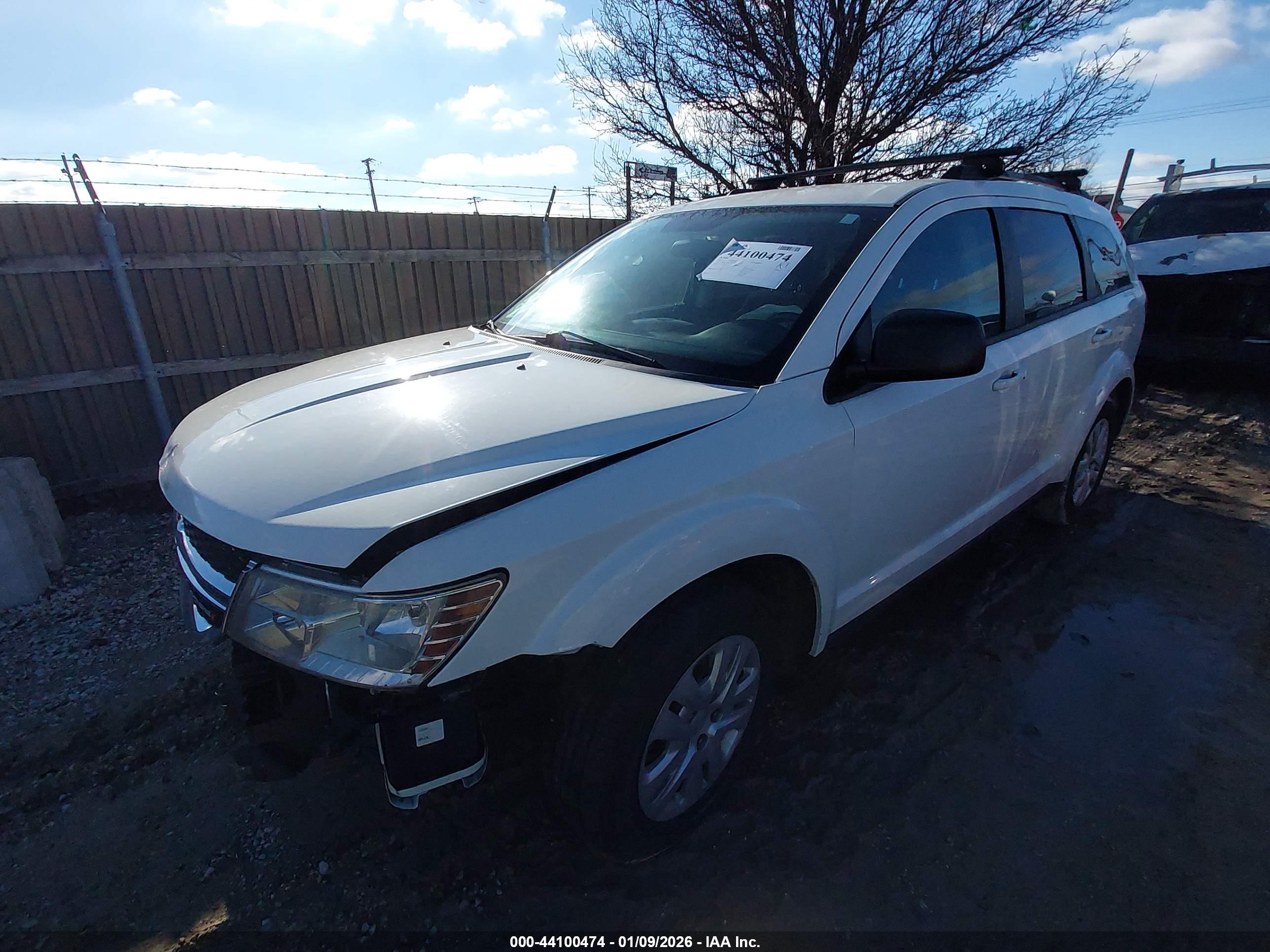 DODGE JOURNEY image 2