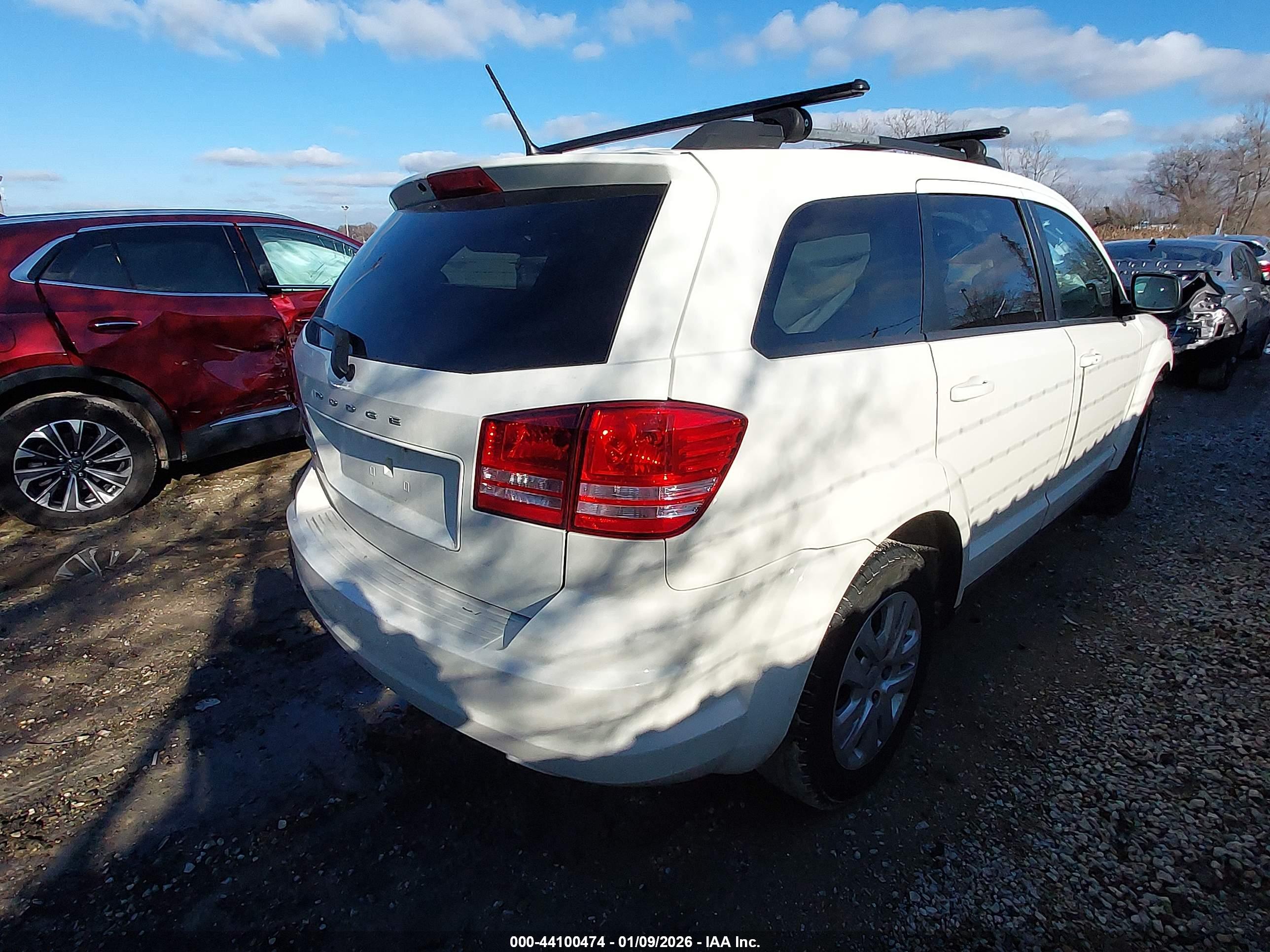 DODGE JOURNEY image 4