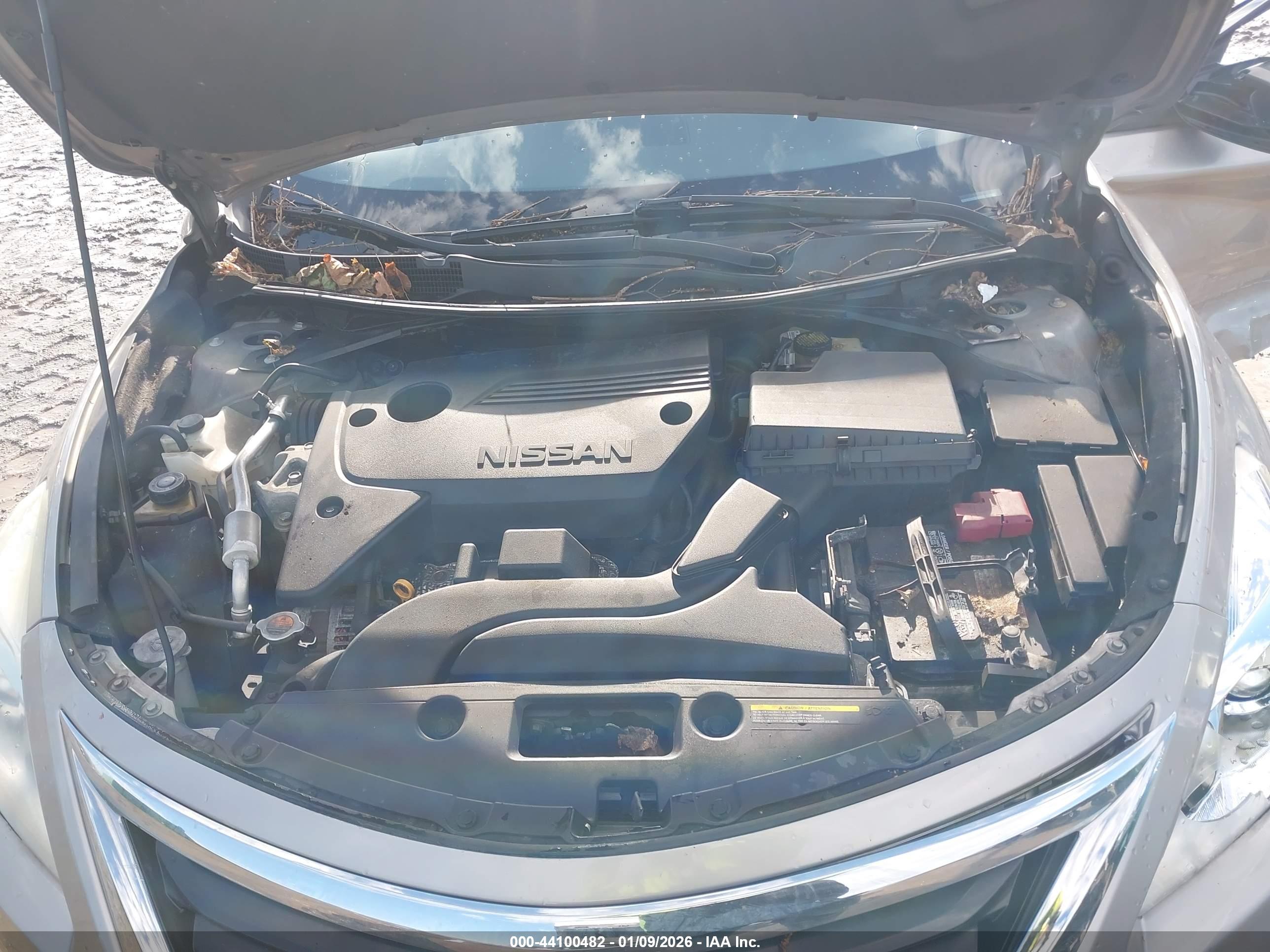 NISSAN ALTIMA image 10