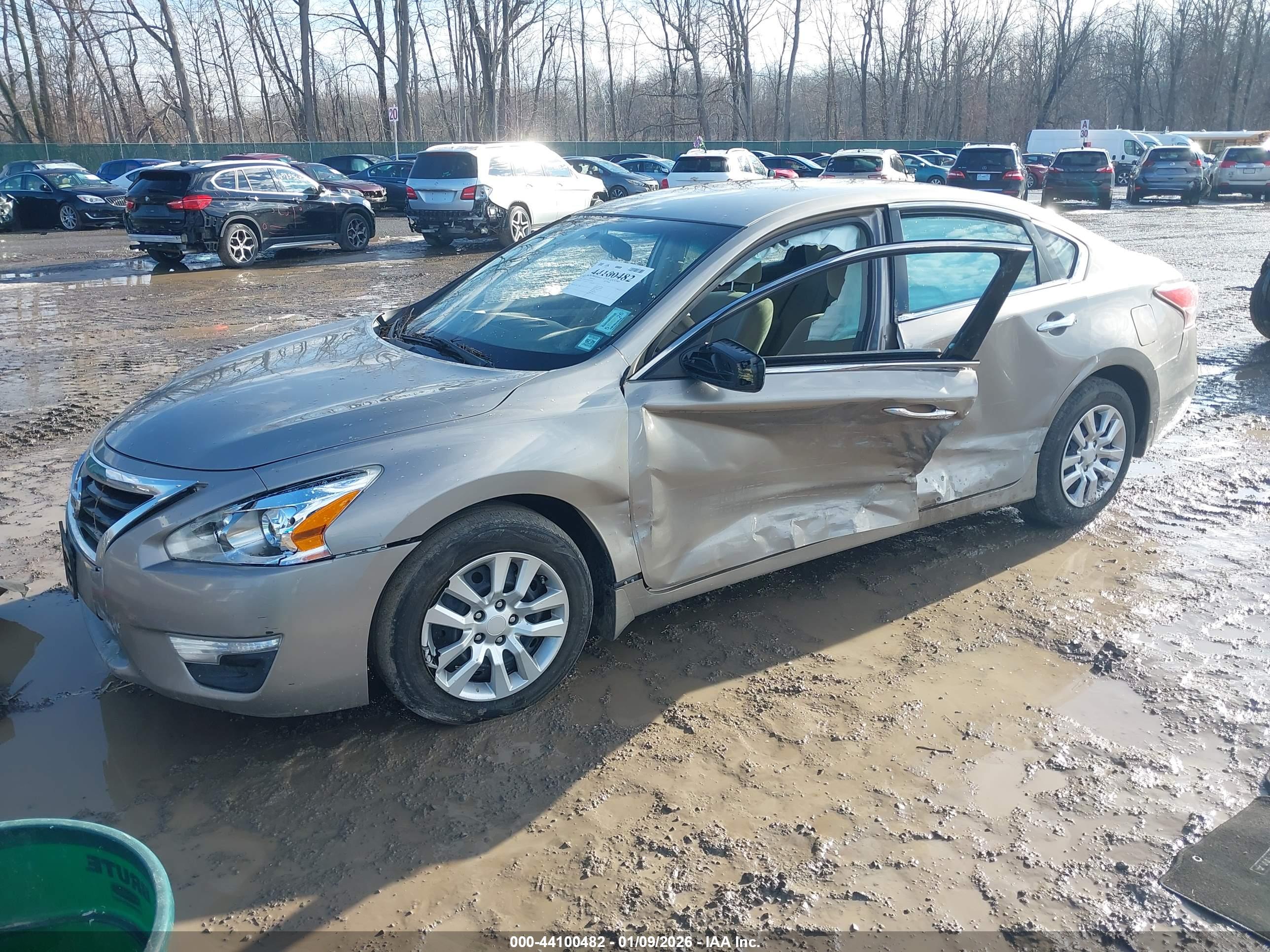 NISSAN ALTIMA image 2