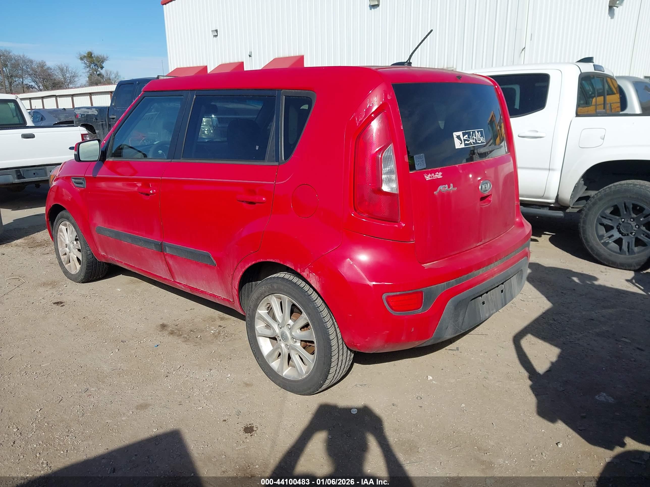KIA SOUL image 3