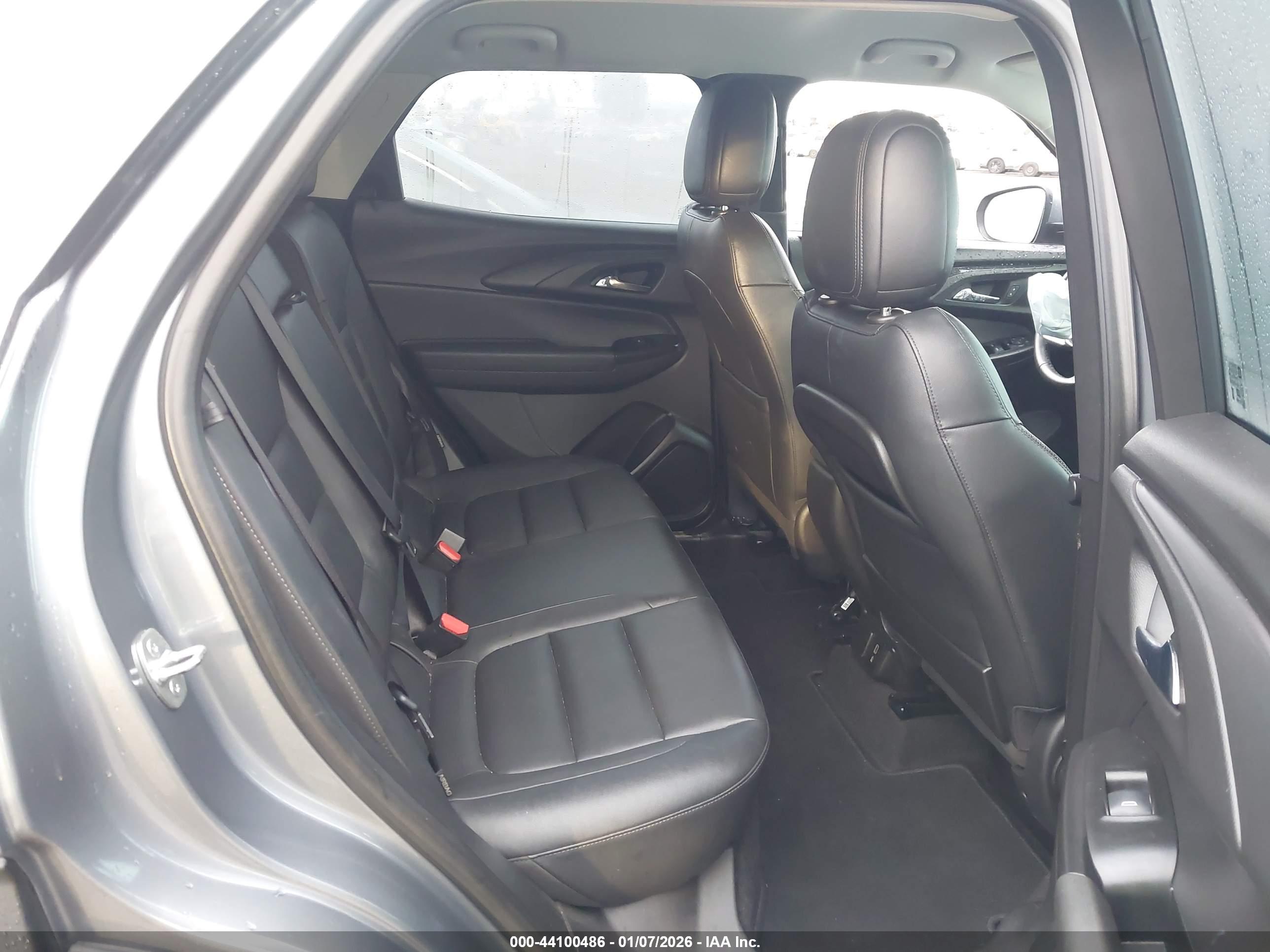 CHEVROLET TRAILBLAZER image 8